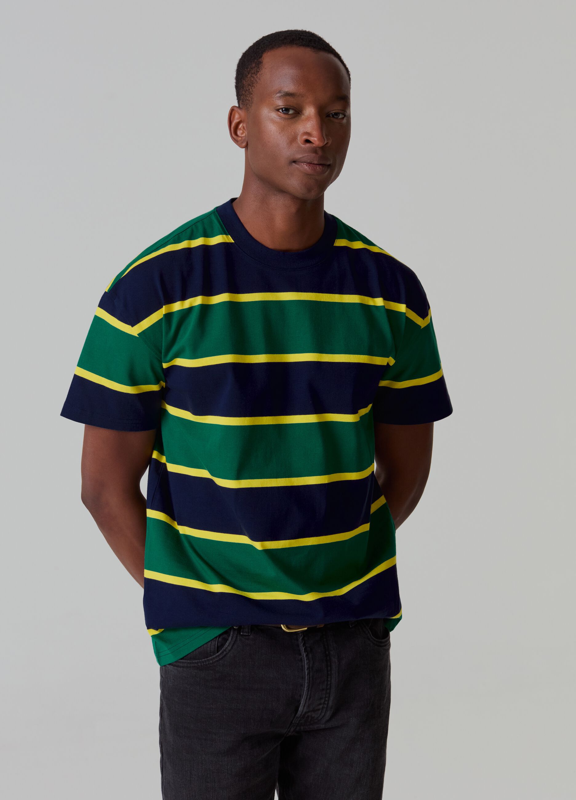 T shirt with round neck and striped pattern