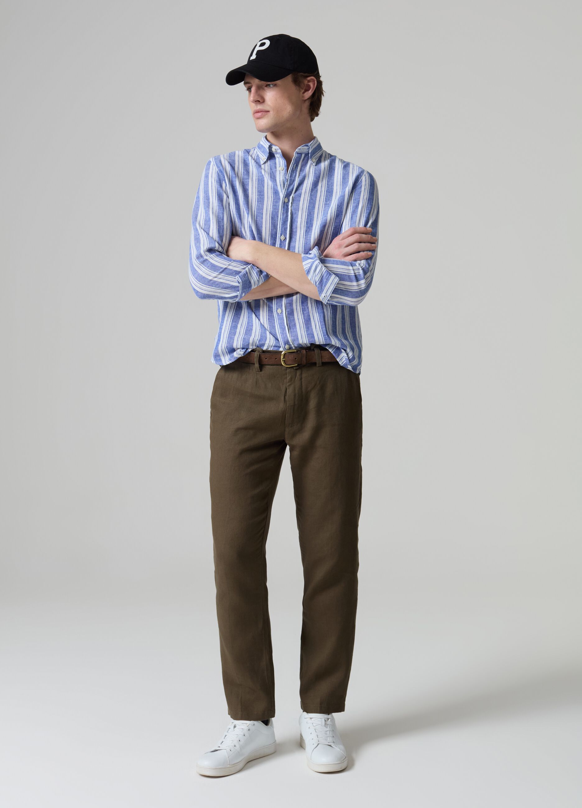 Chino trousers in linen with drawstring_0