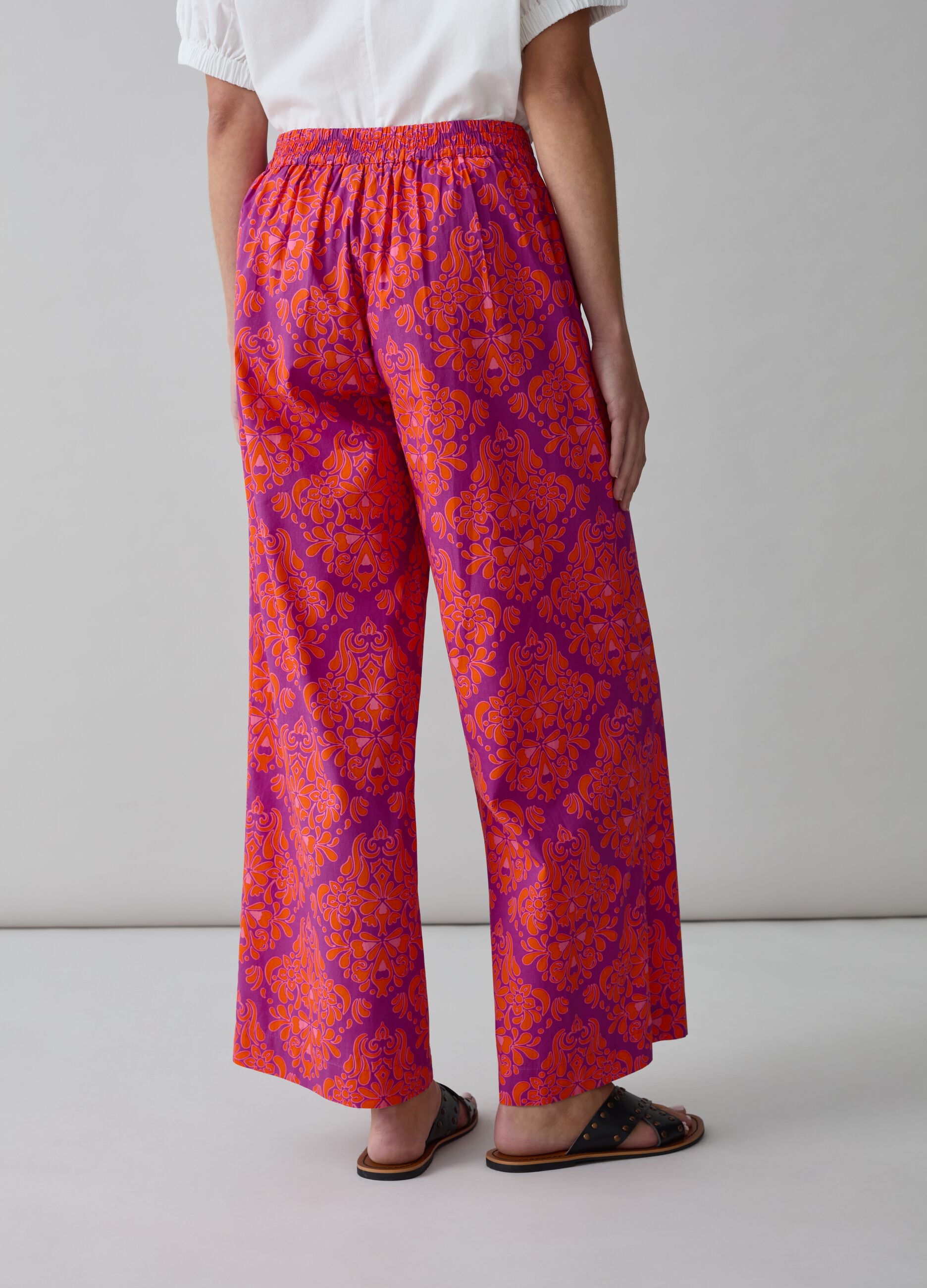 Pantalón wide leg estampado_2