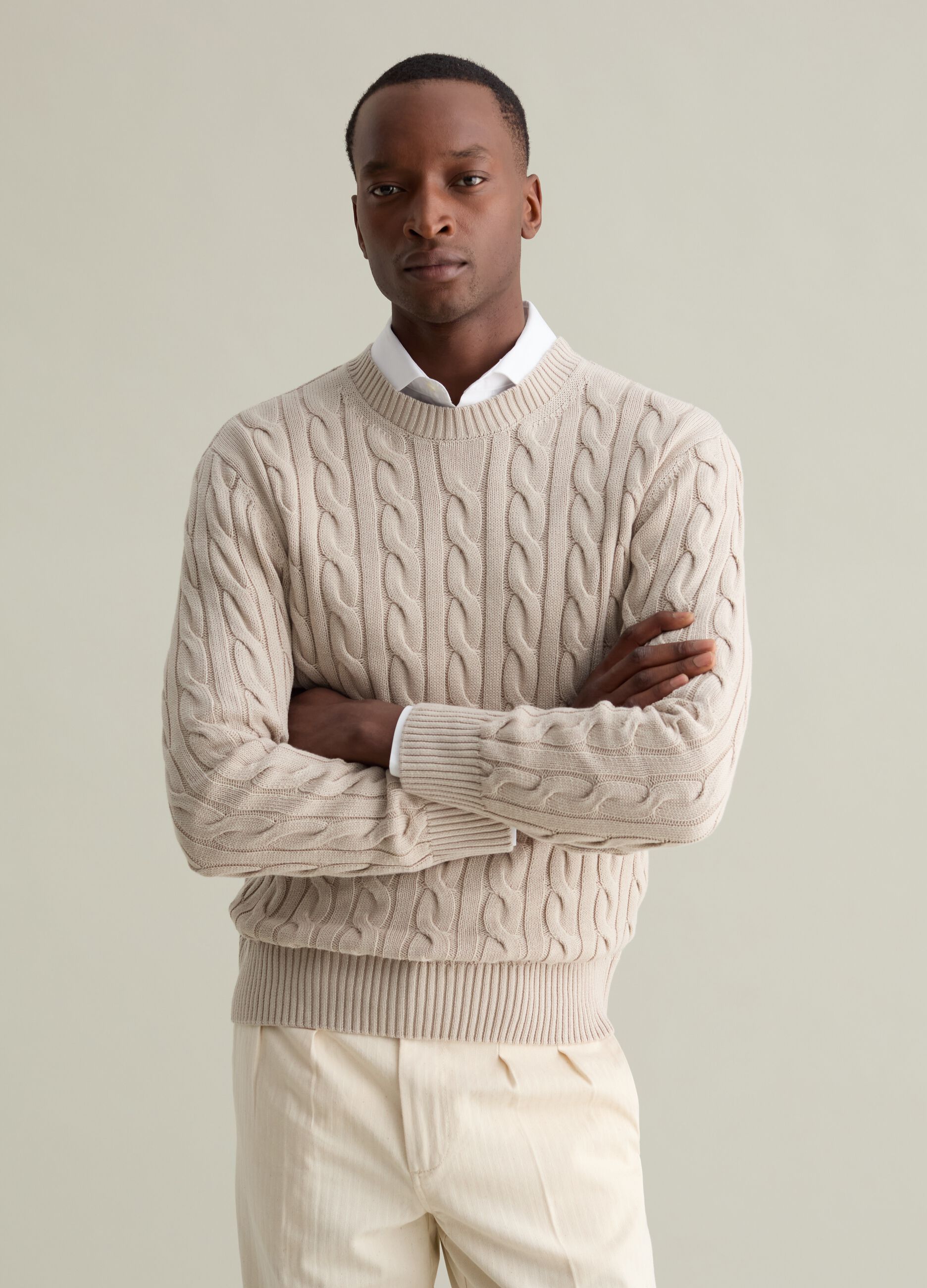 Pullover with cable-knit design