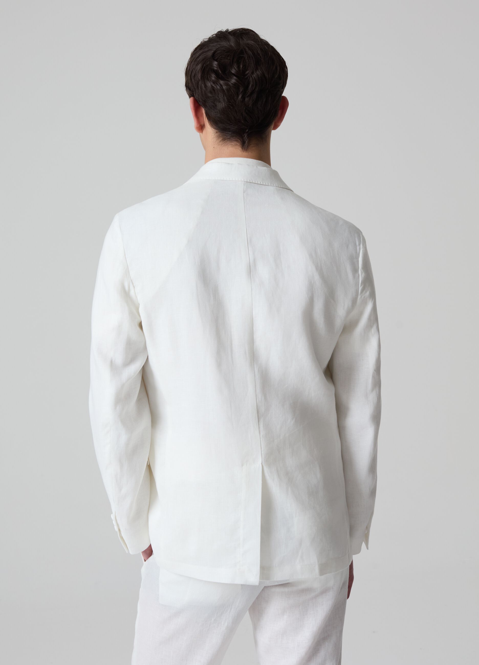 Contemporary single-breasted blazer in linen_2