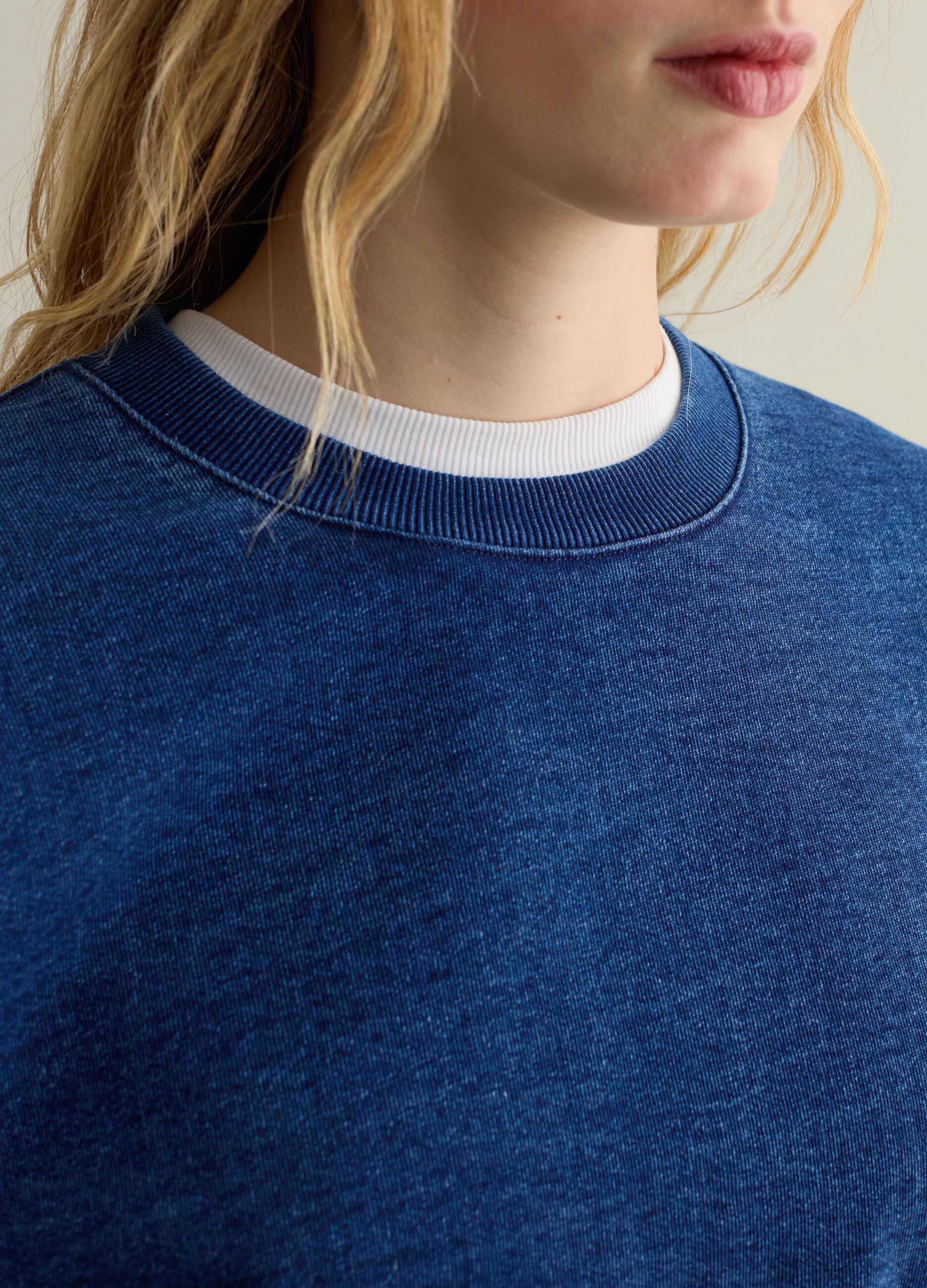 Sudadera oversize de denim