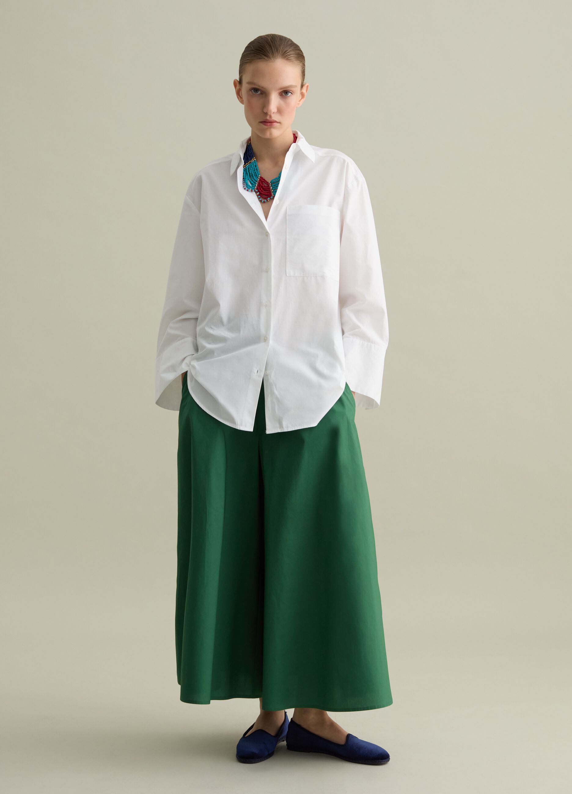 Collar de gargantilla color block con cuentas