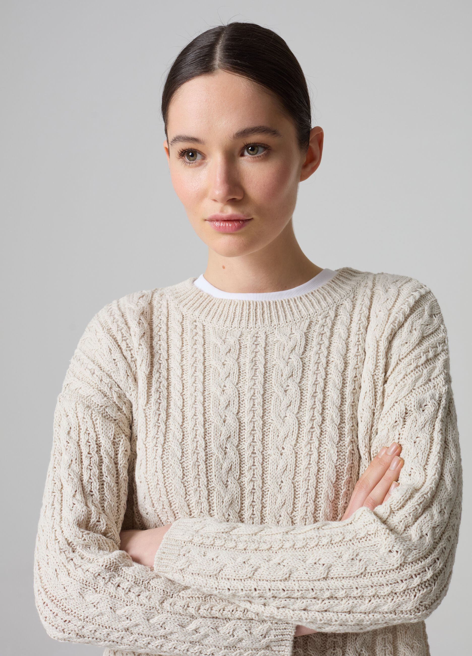 Pullover with cable-knit design