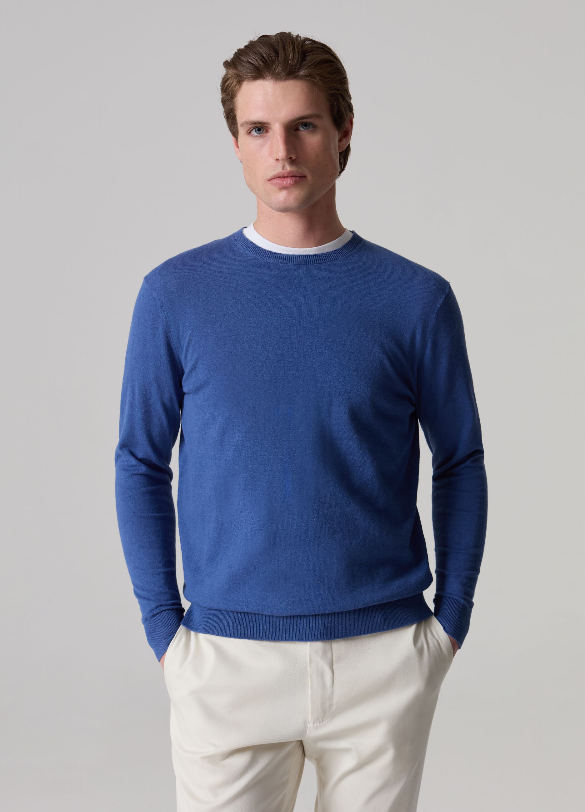 Contemporary pullover in cotton and hemp