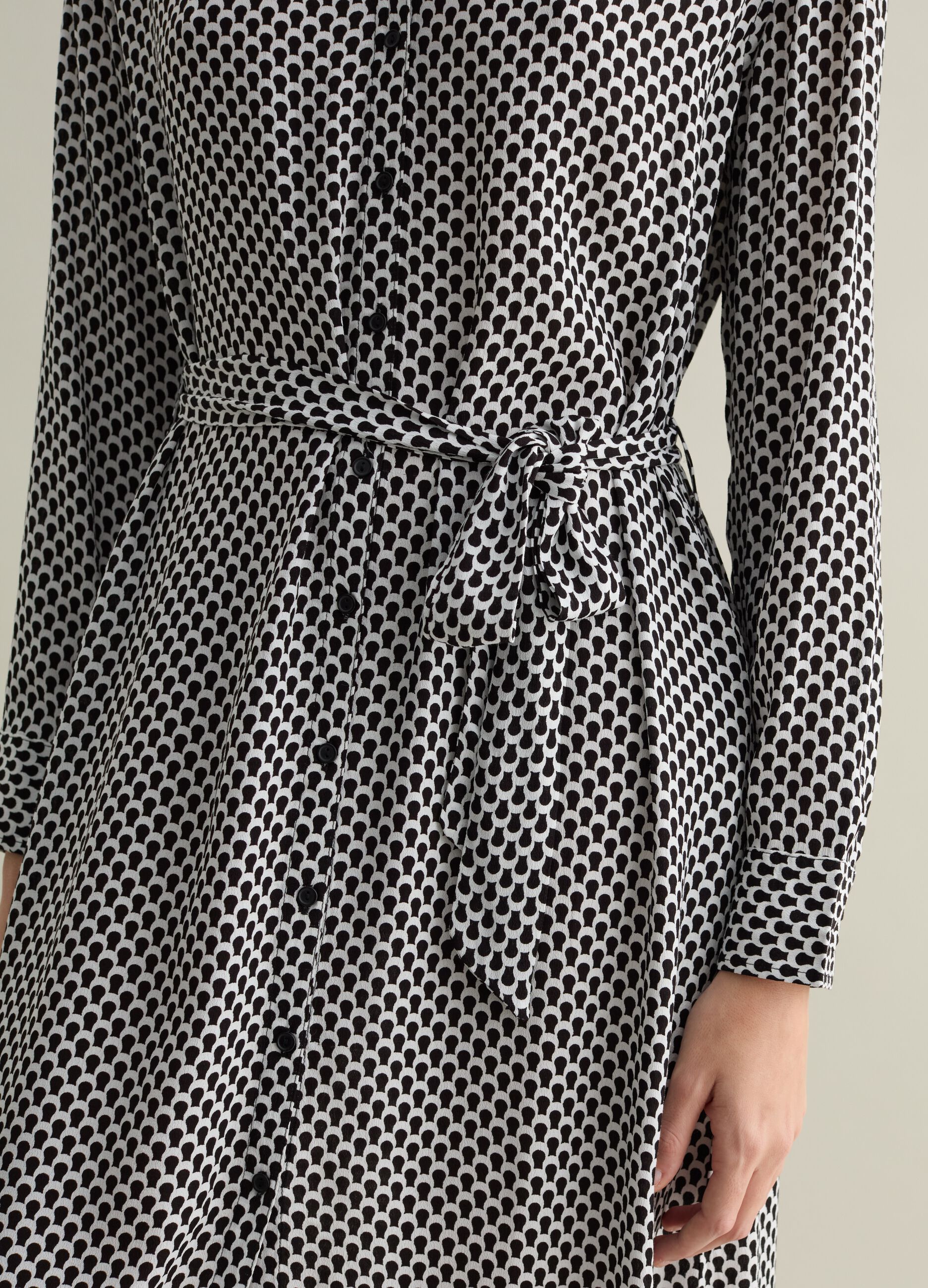 Vestido camisero de viscosa microestampado