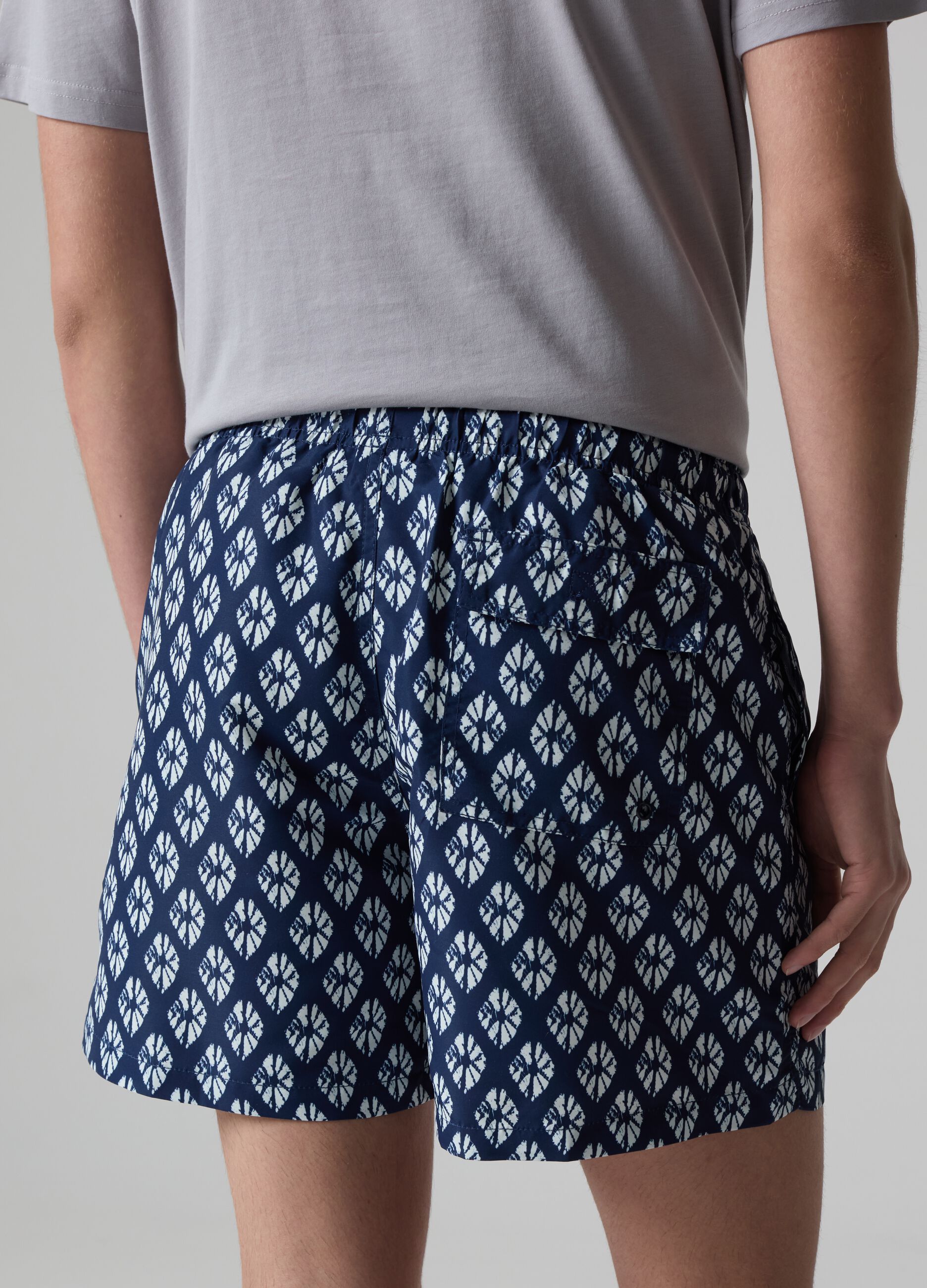 Bañador bermudas estampado de rombos