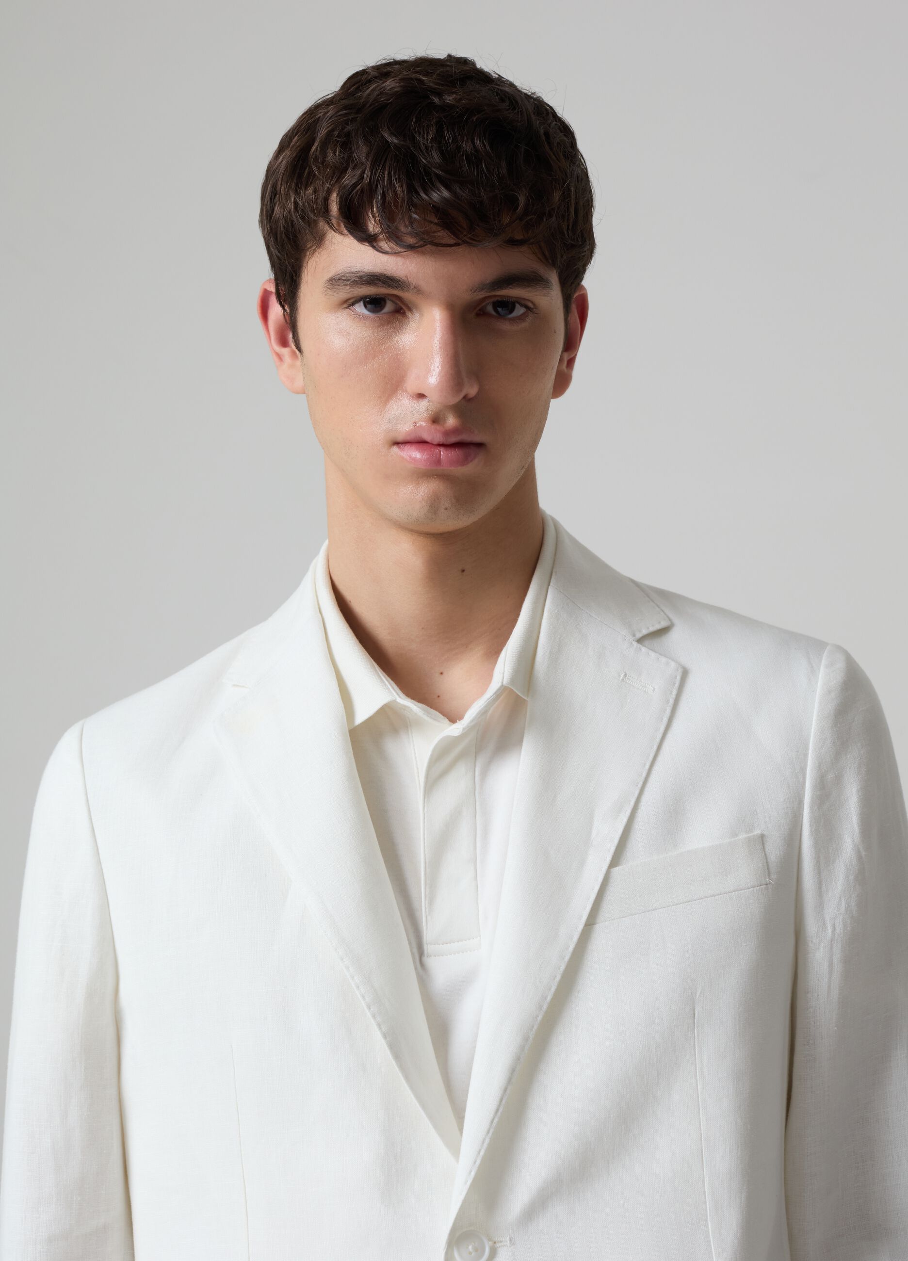 Contemporary single-breasted blazer in linen_1