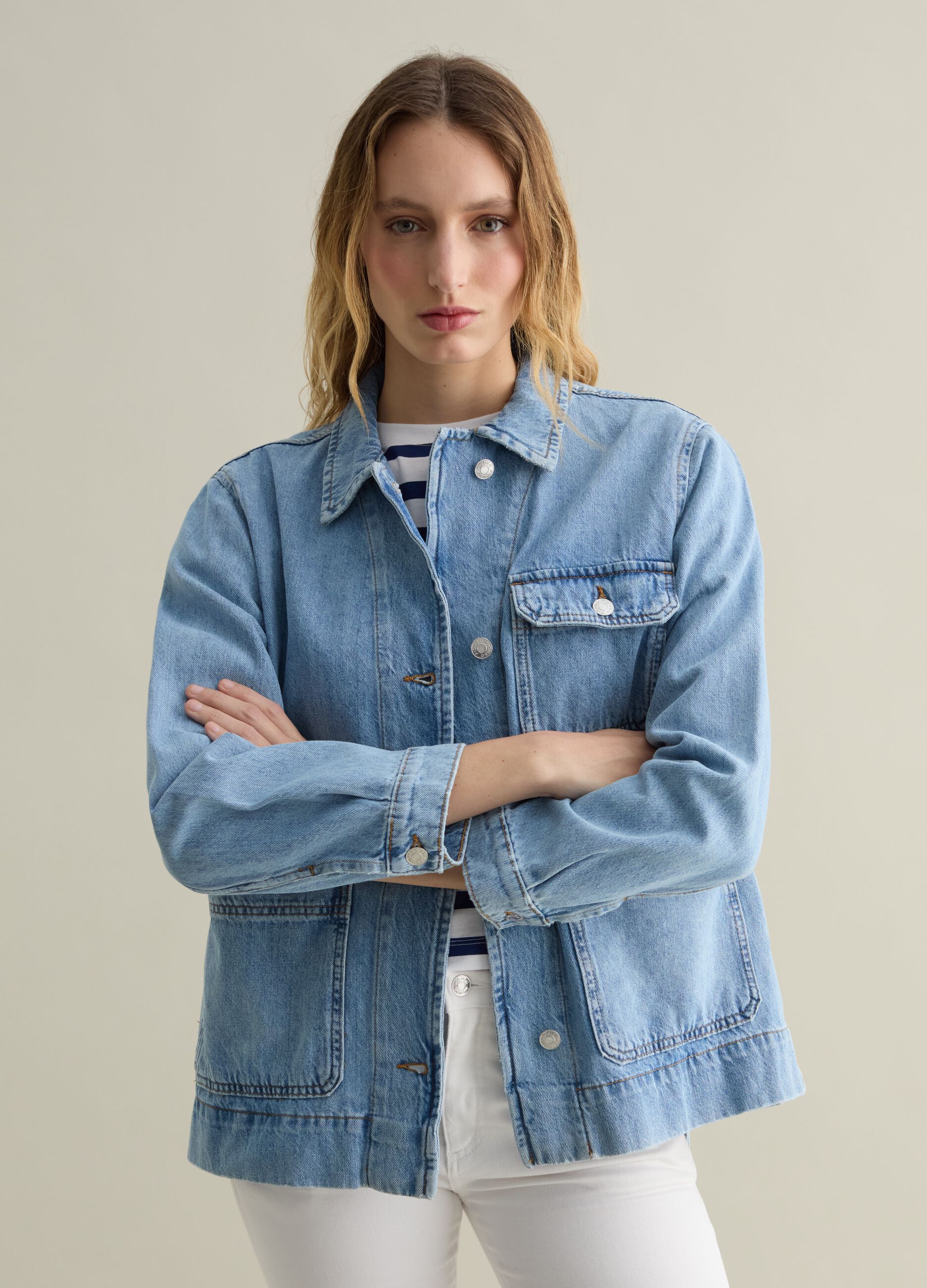 Sobrecamisa de denim con cinturón