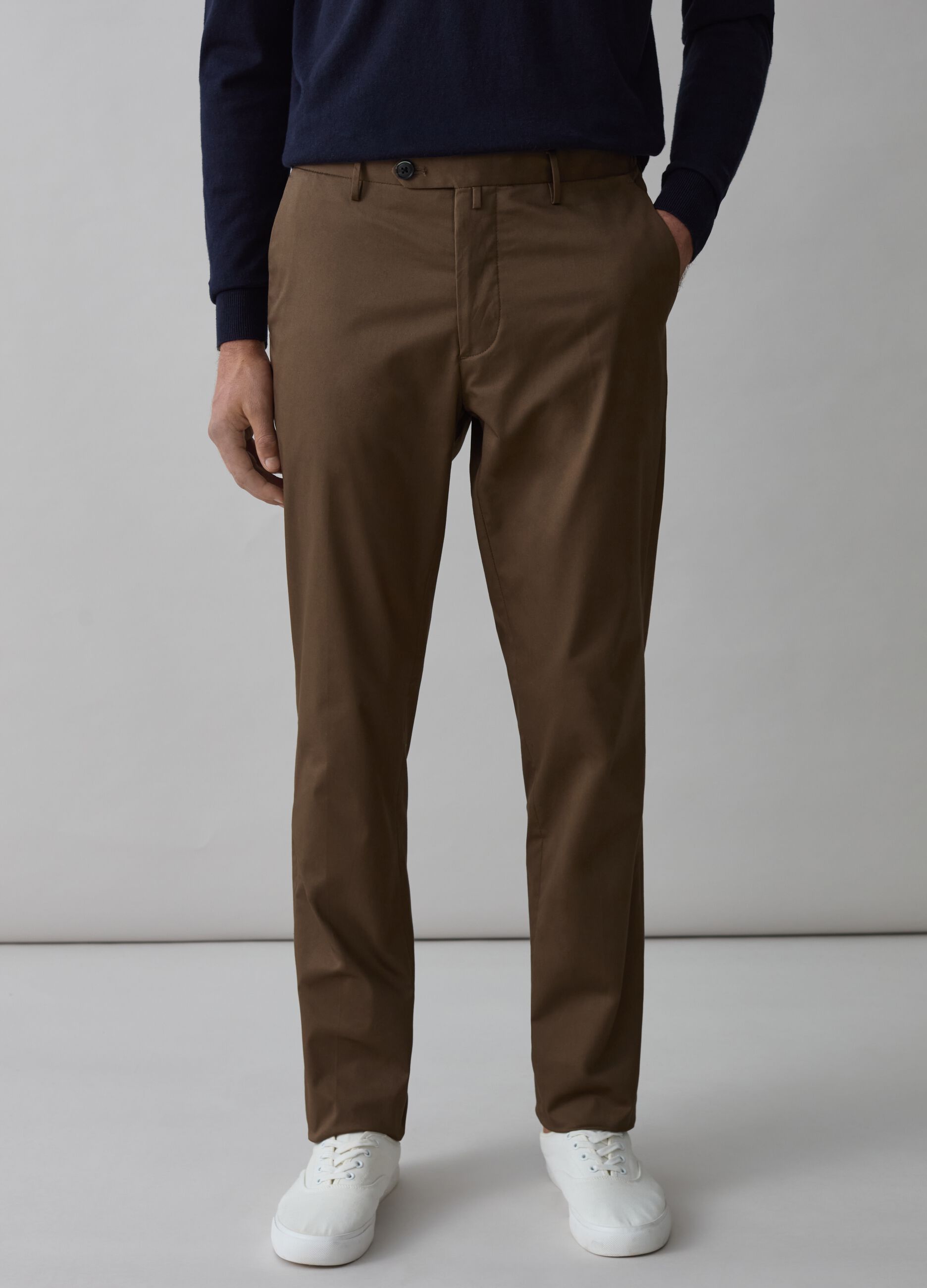 Contemporary chino trousers_1