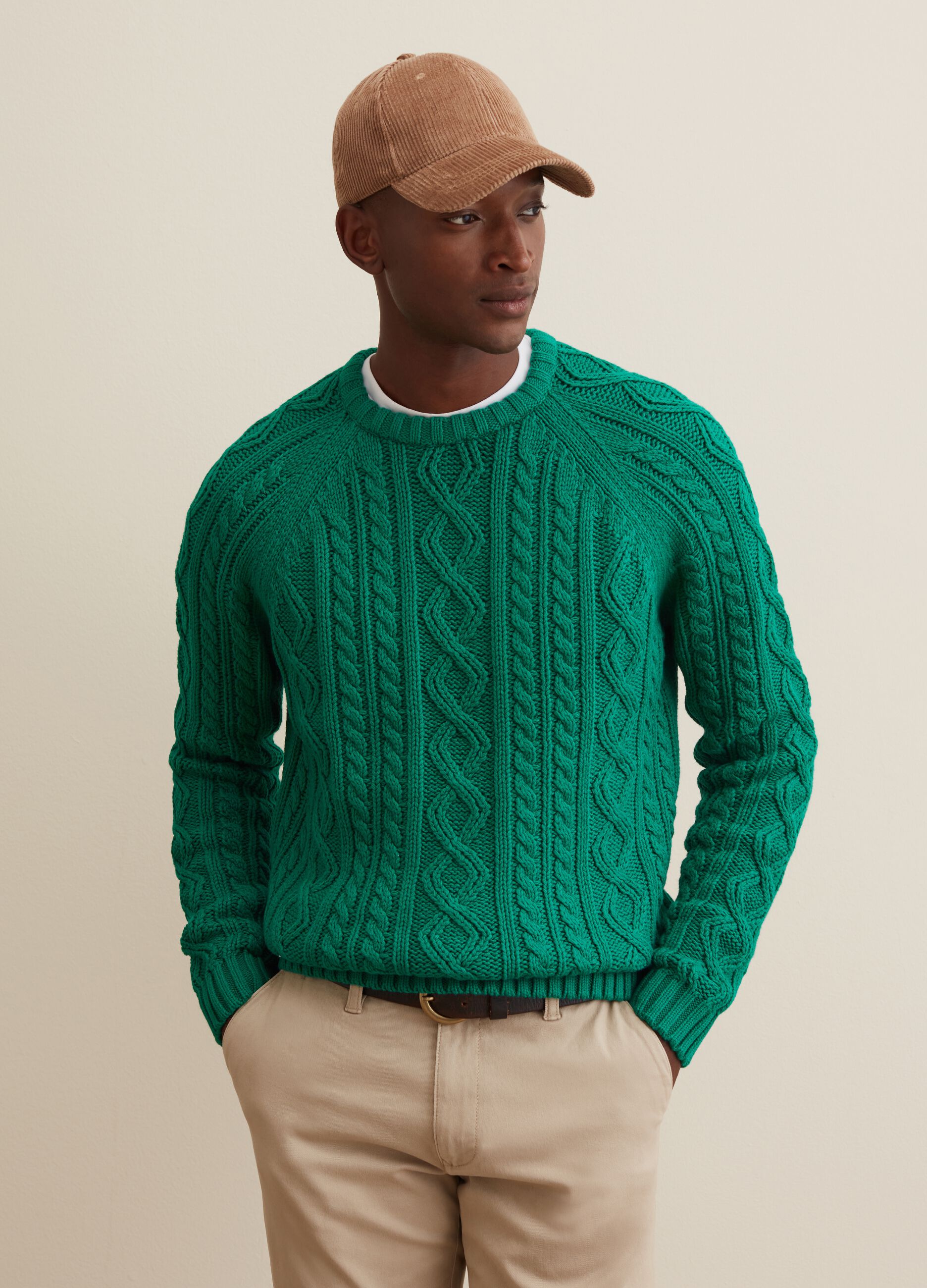 Man s Emerald Green Pullover with raglan sleeves PIOMBO