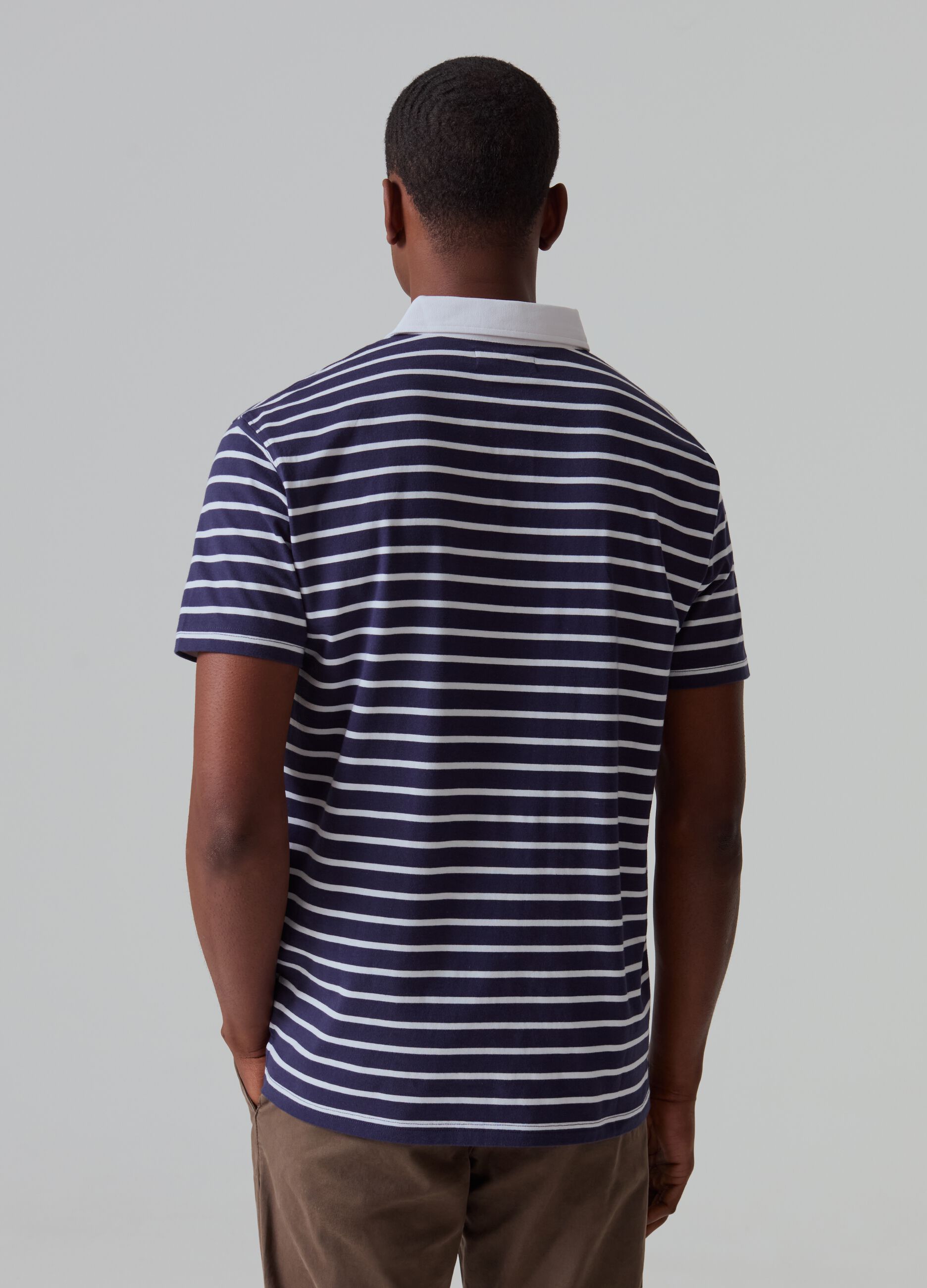Striped polo shirt with contrasting collar_2