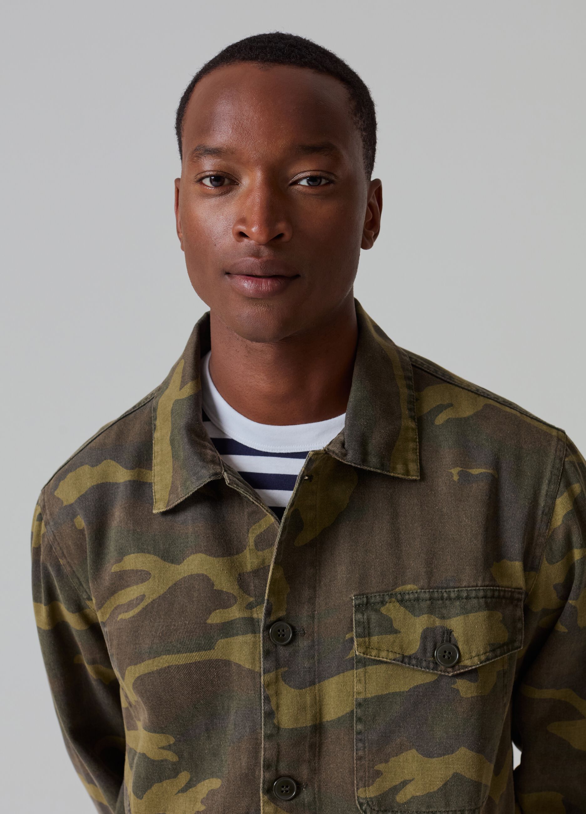 Camouflage shacket with pockets_1
