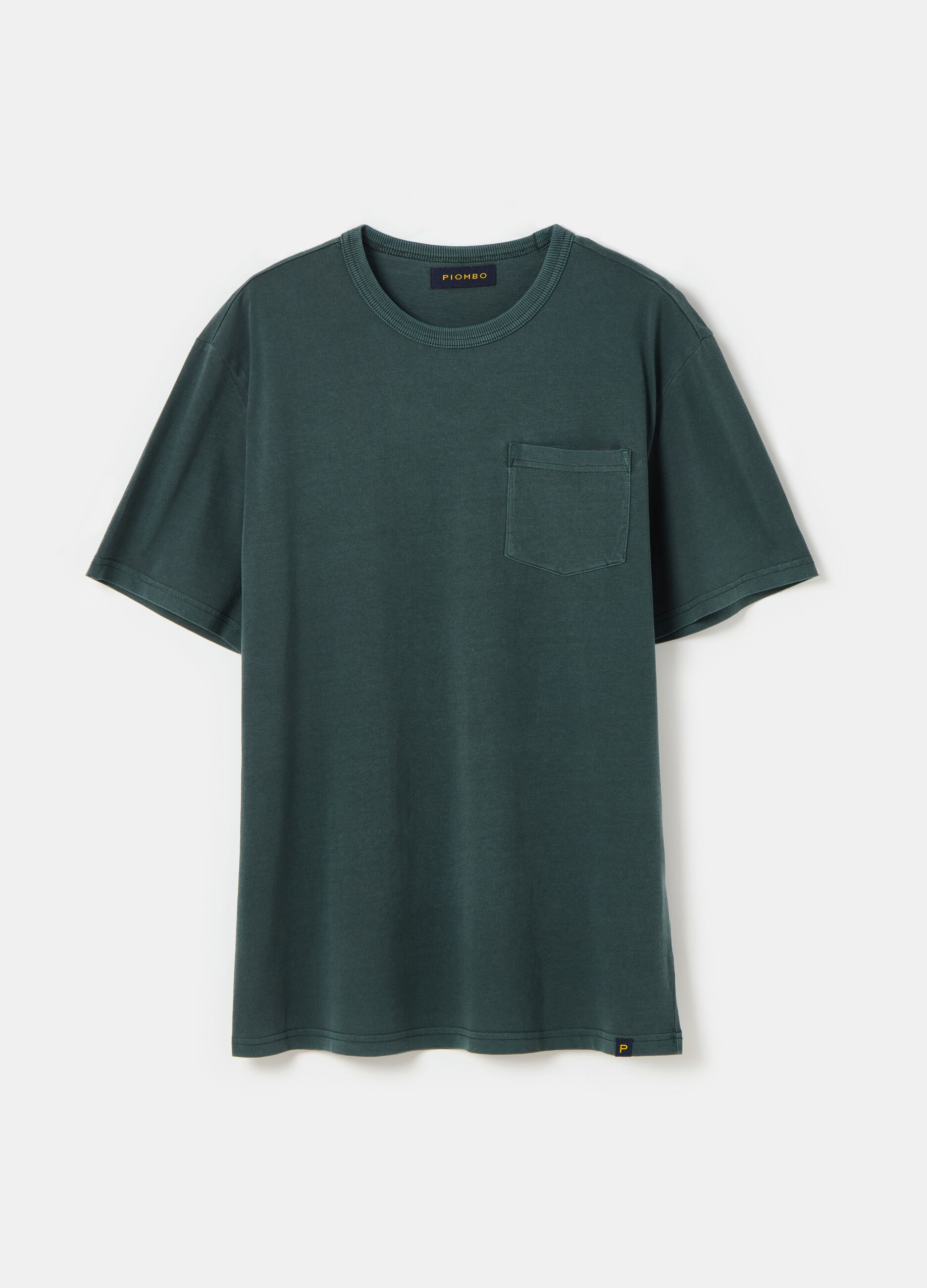 T-shirt with round neck and pocket