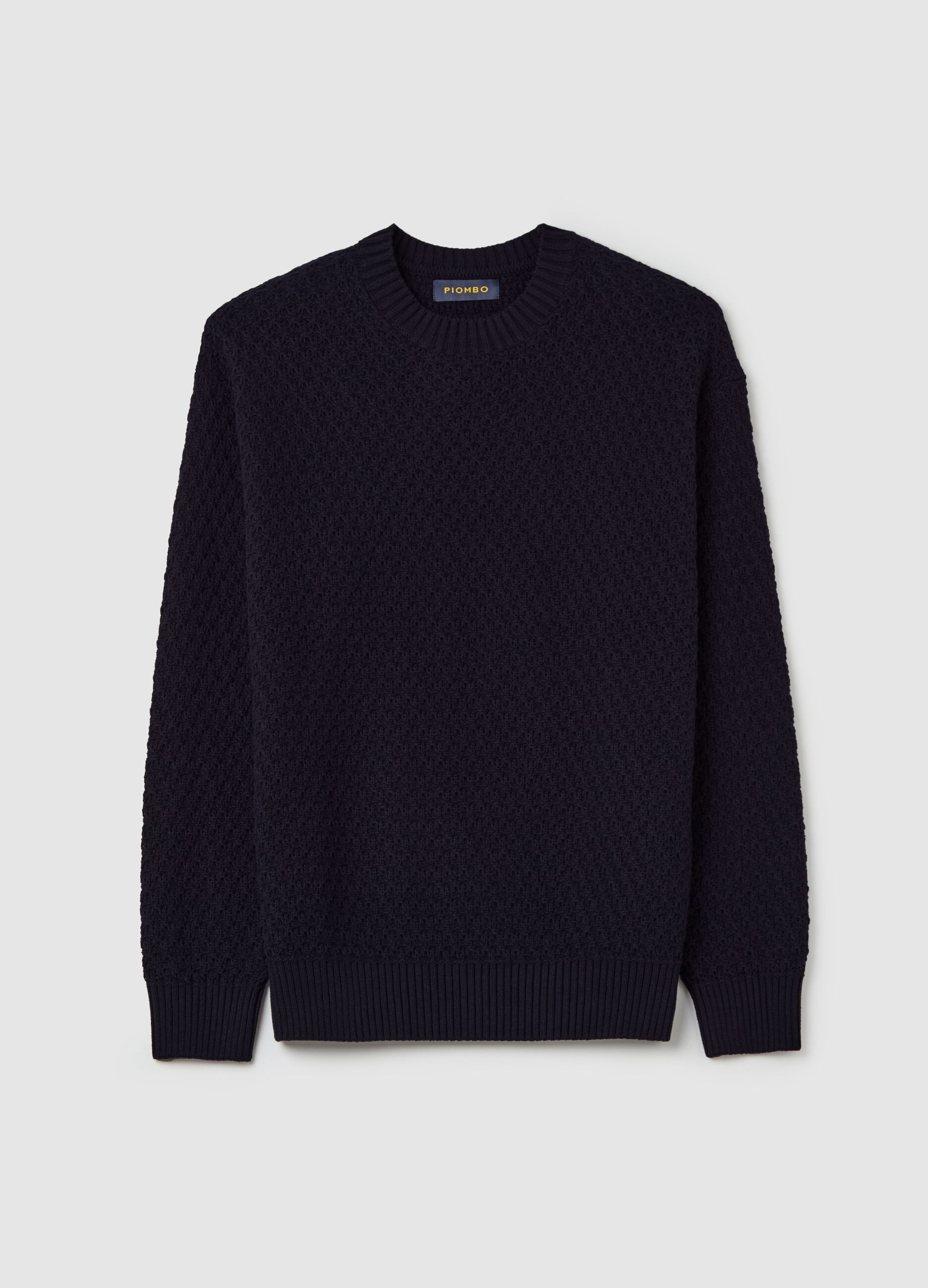 Pullover with round neck and woven design