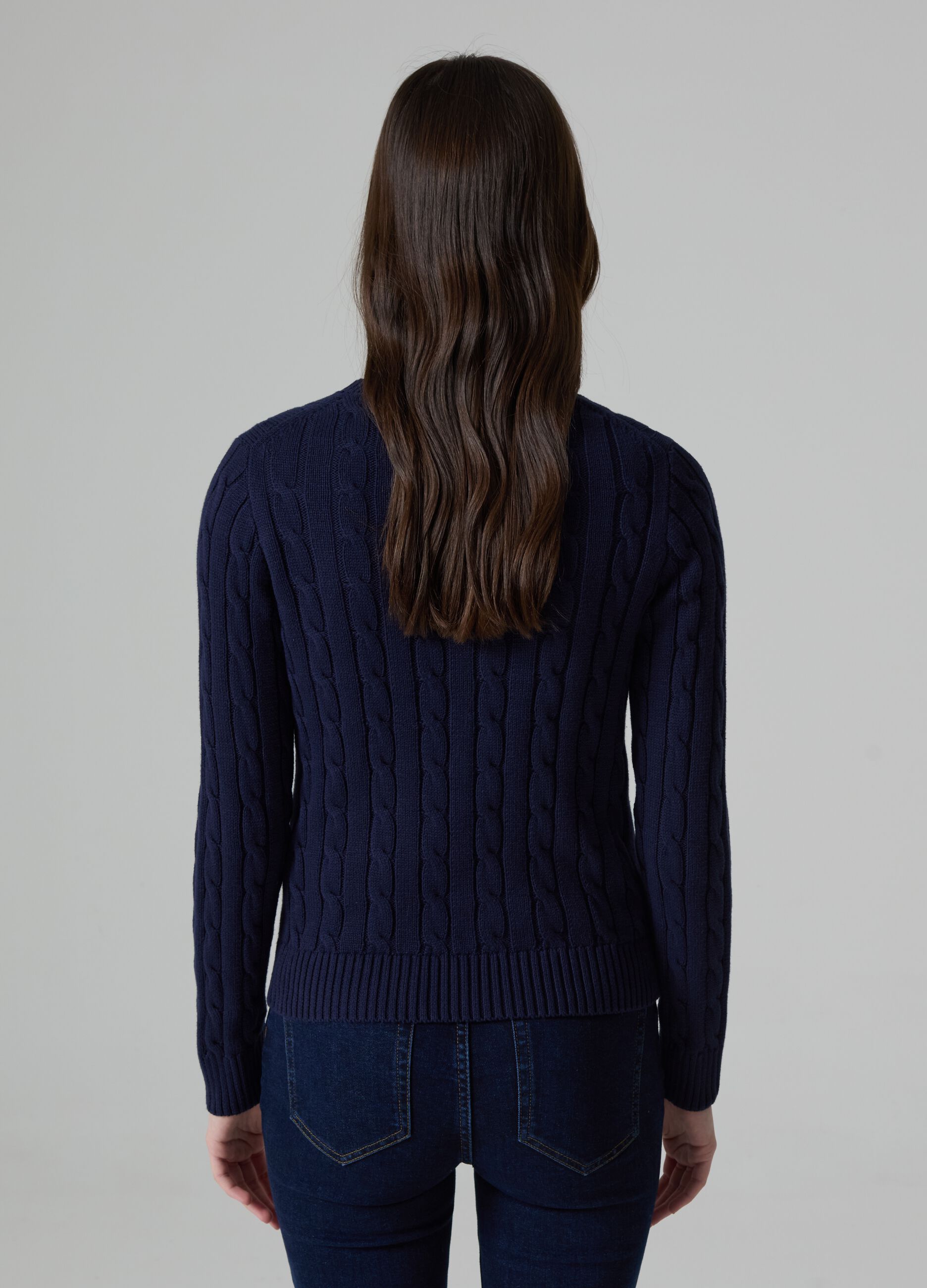 Ribbed pullover with cable-knit design_1