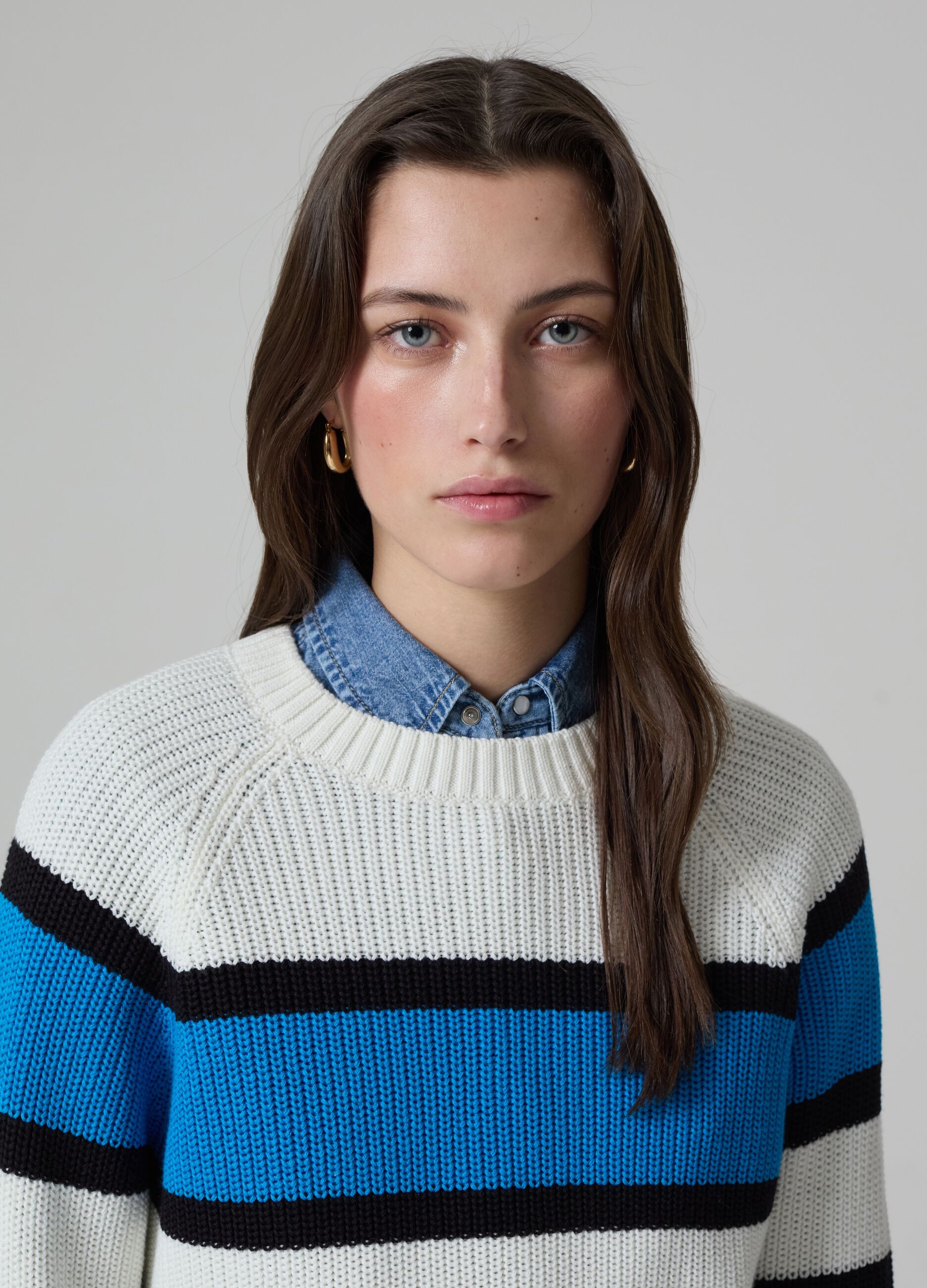 Striped pullover with raglan sleeves