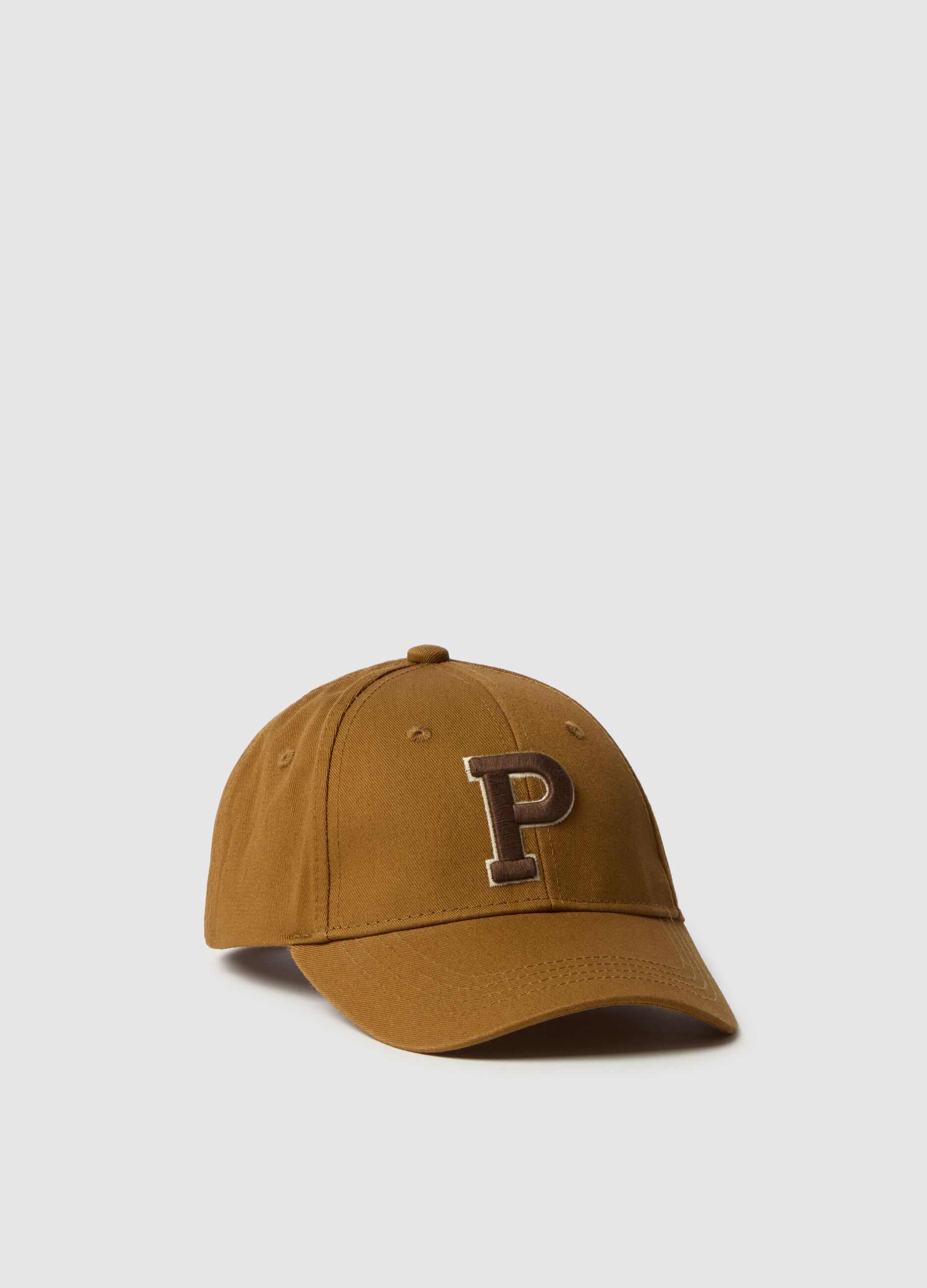 Baseball cap with embroidered logo
