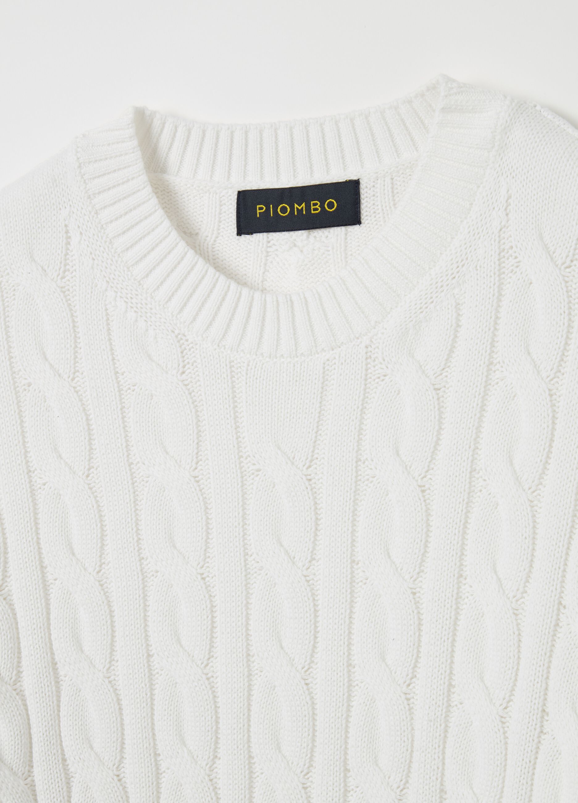 Pullover with cable-knit design
