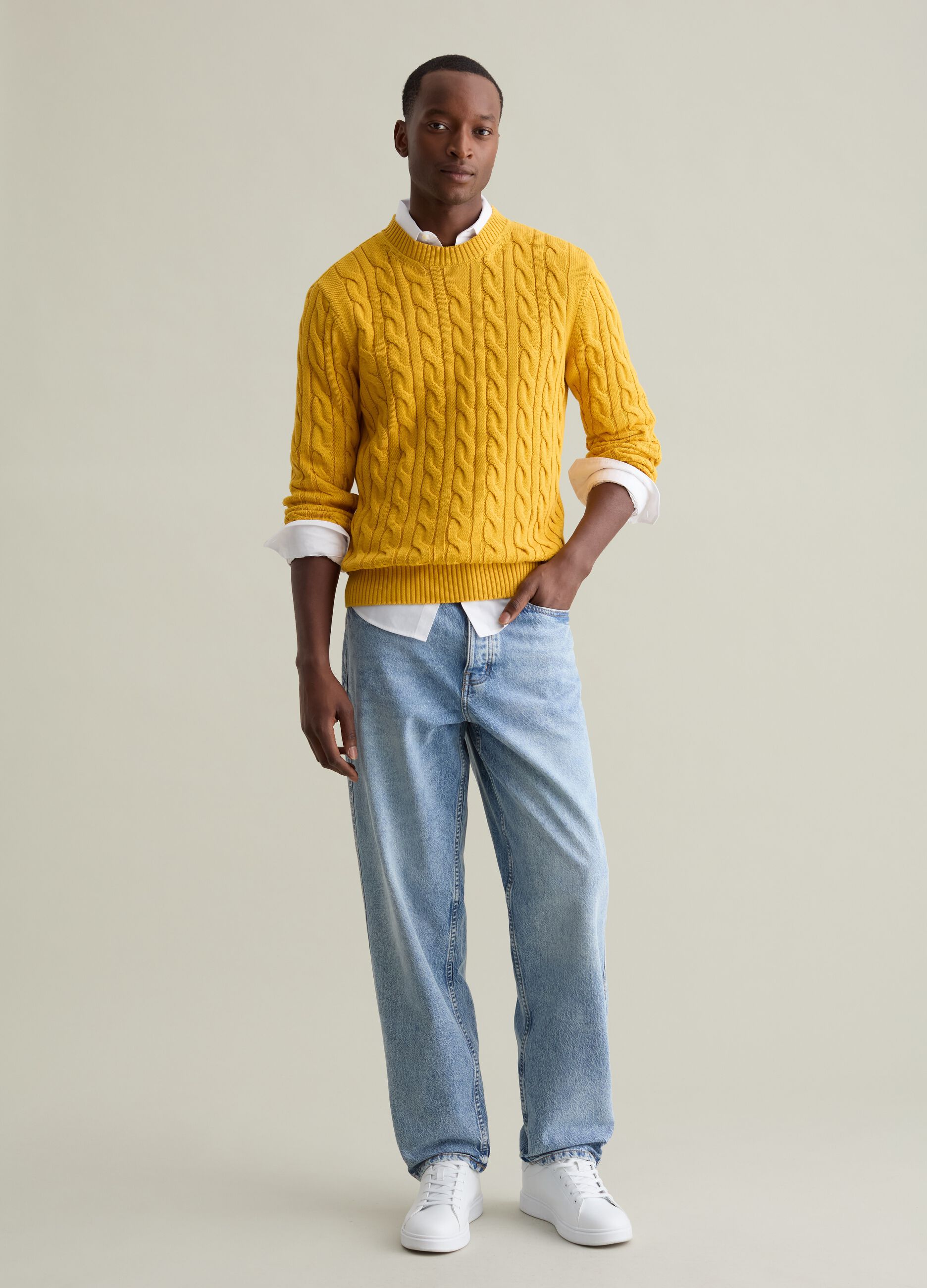 Pullover with cable-knit design