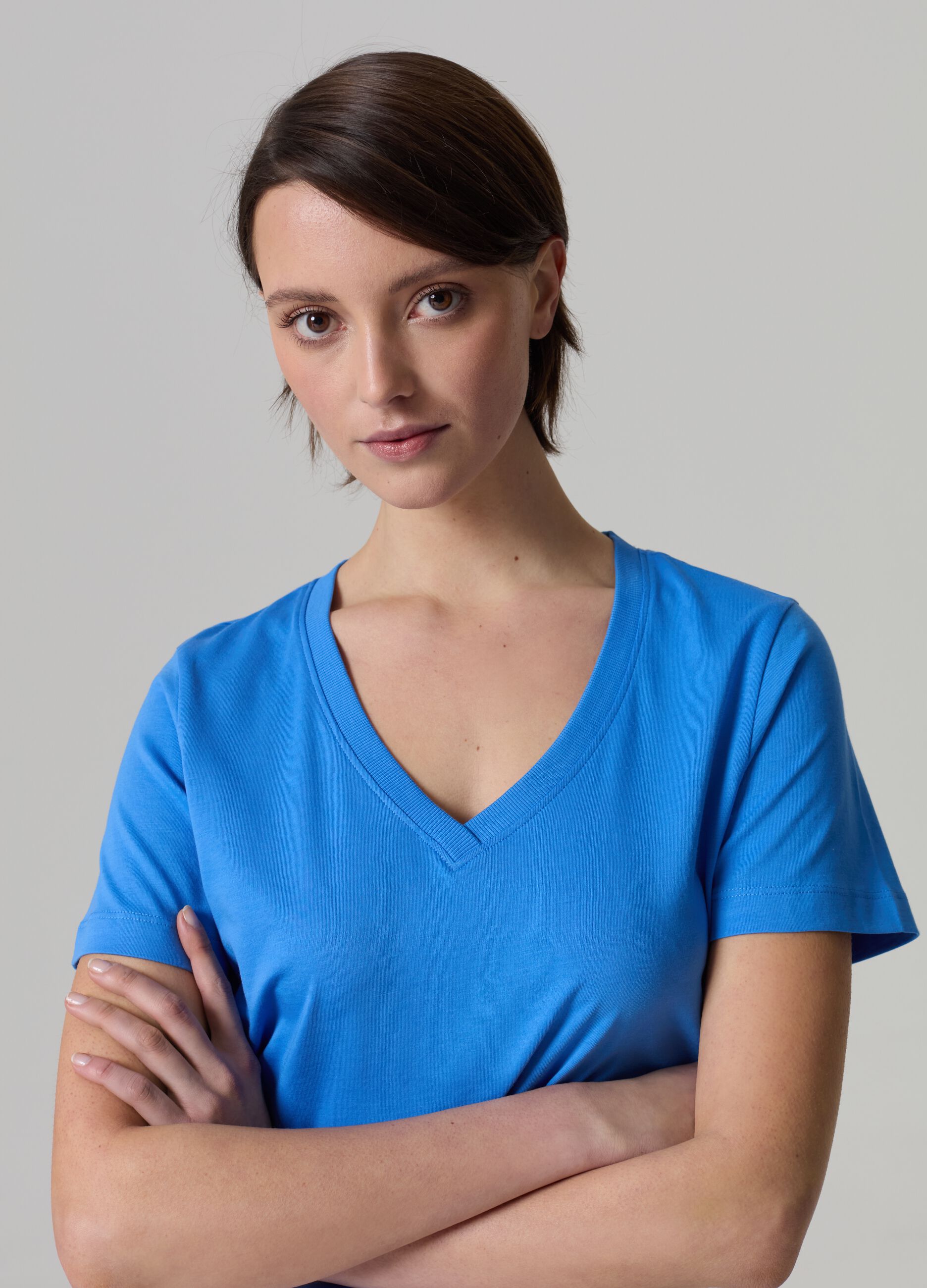 Cotton V-neck T-shirt_0