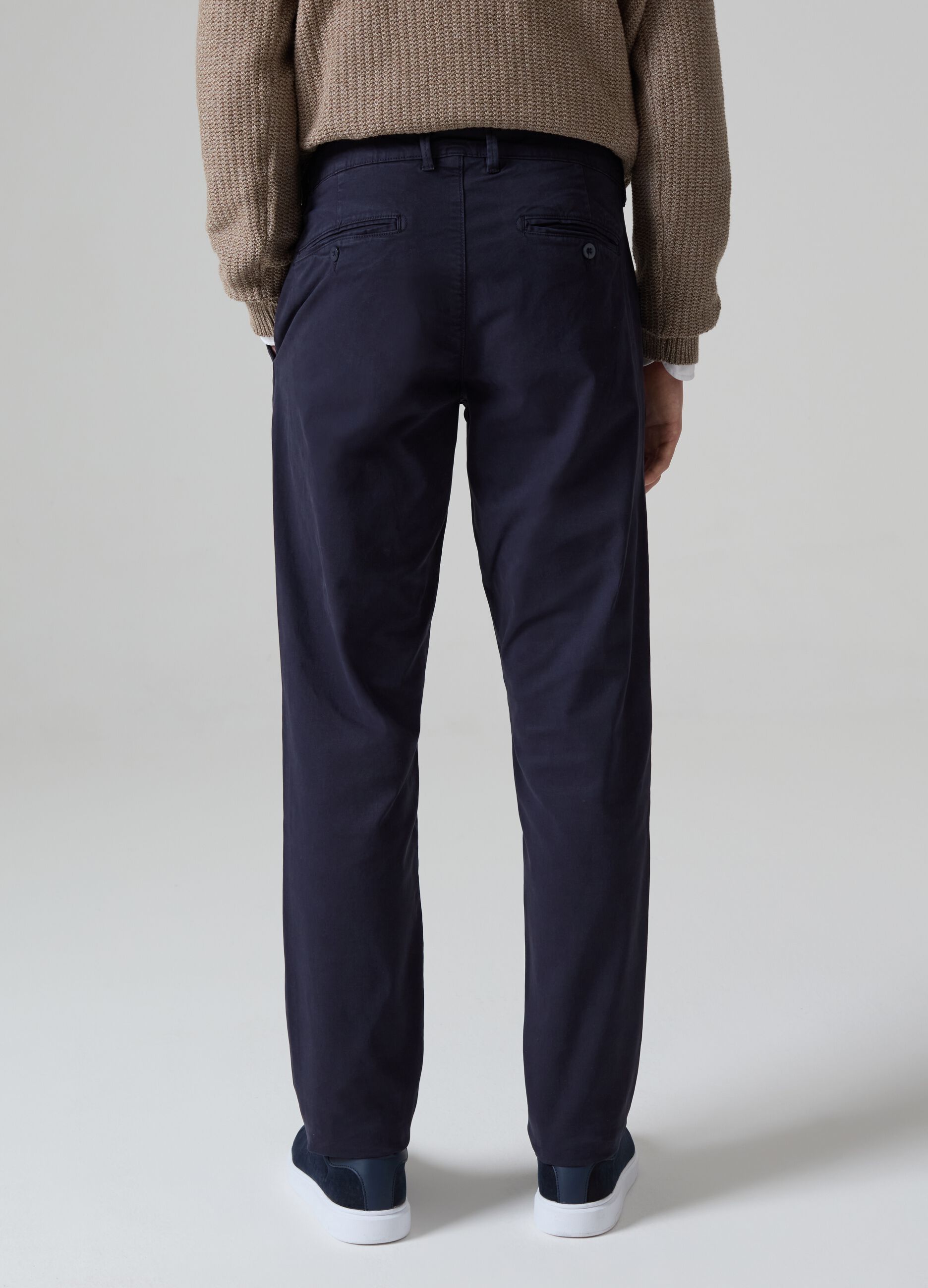 Slim-fit, stretch cotton chinos