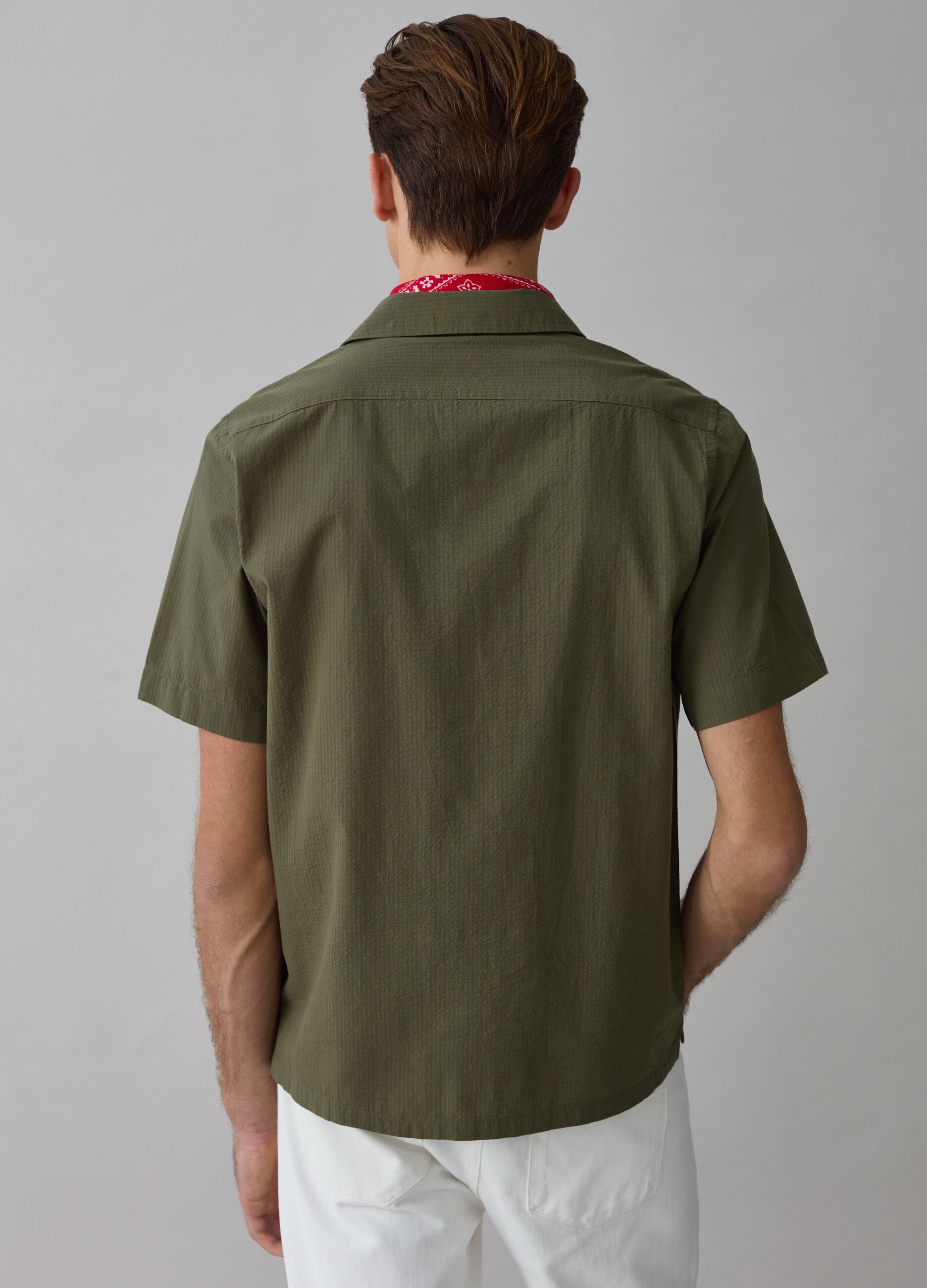Camisa de manga corta de sirsaca con bolsillo_2