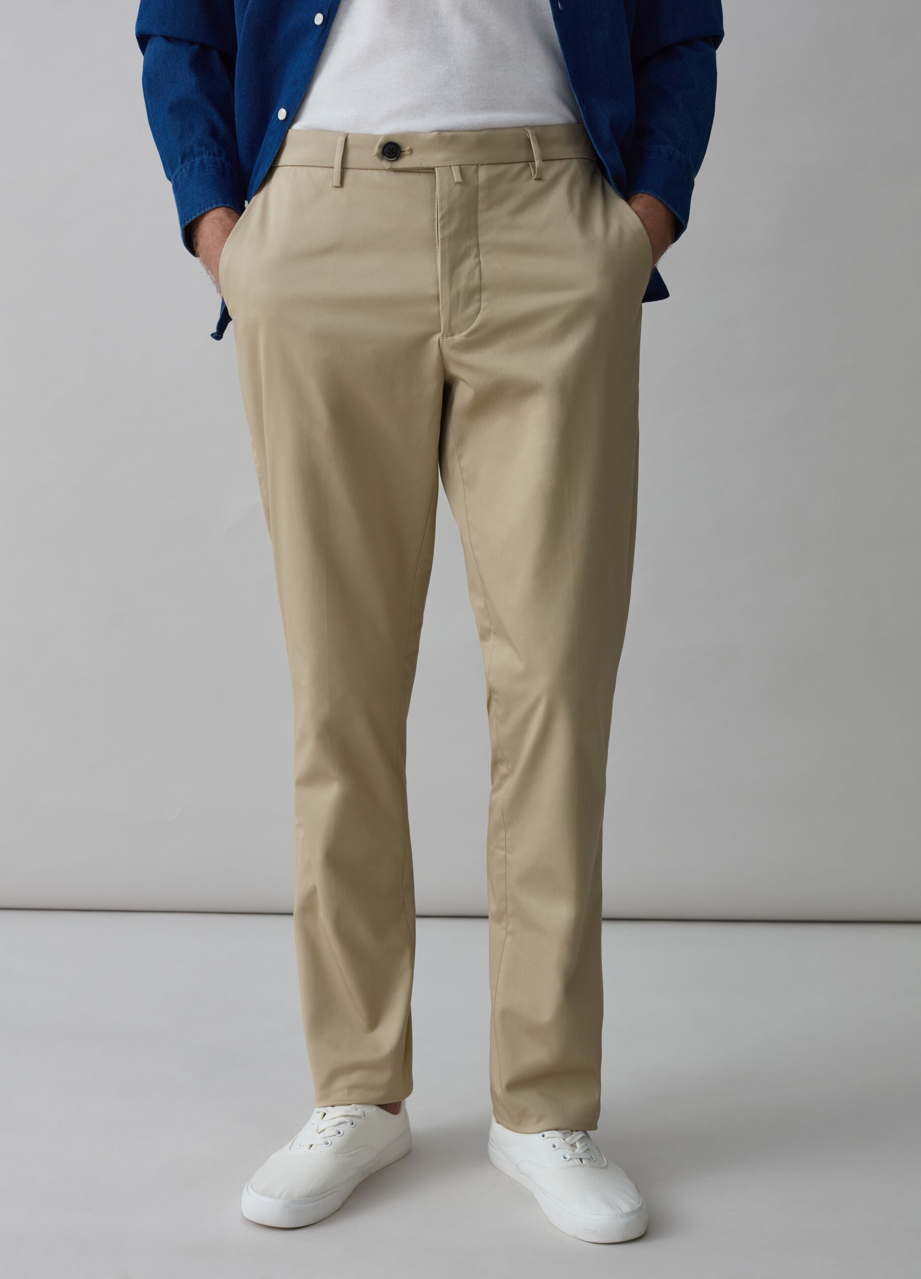 Contemporary chino trousers_1