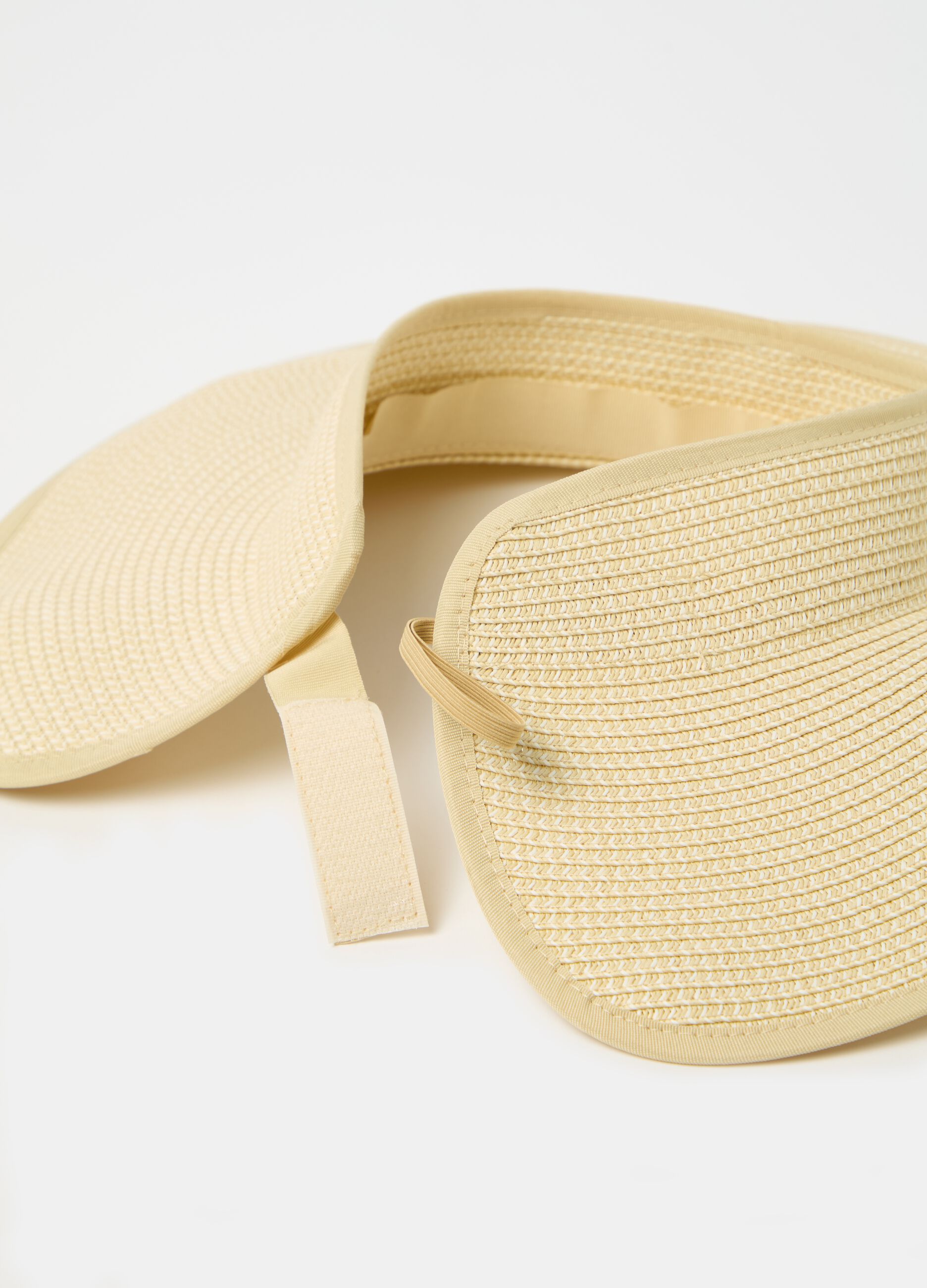 Straw sun visor
