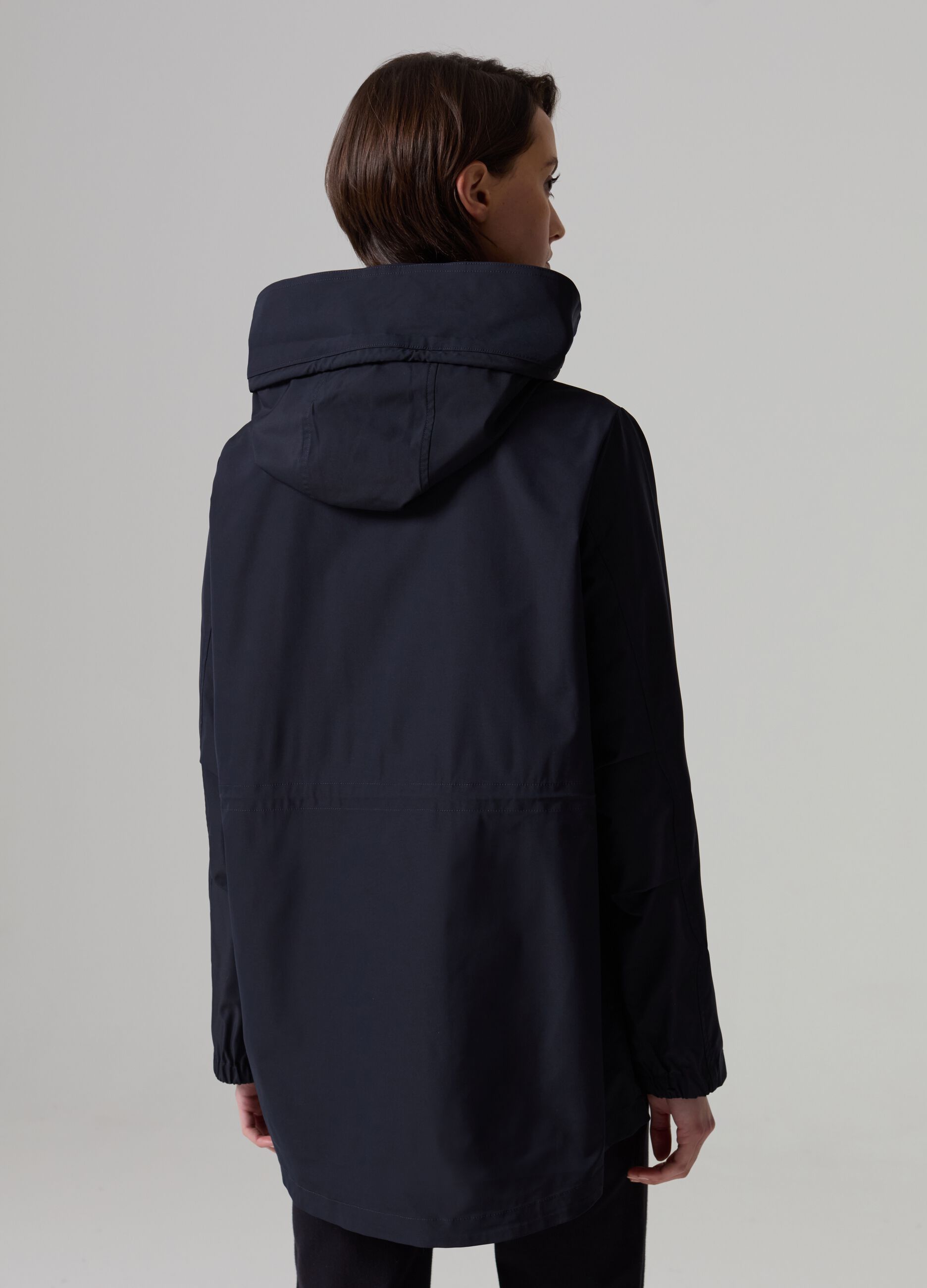 Parka con capucha_2