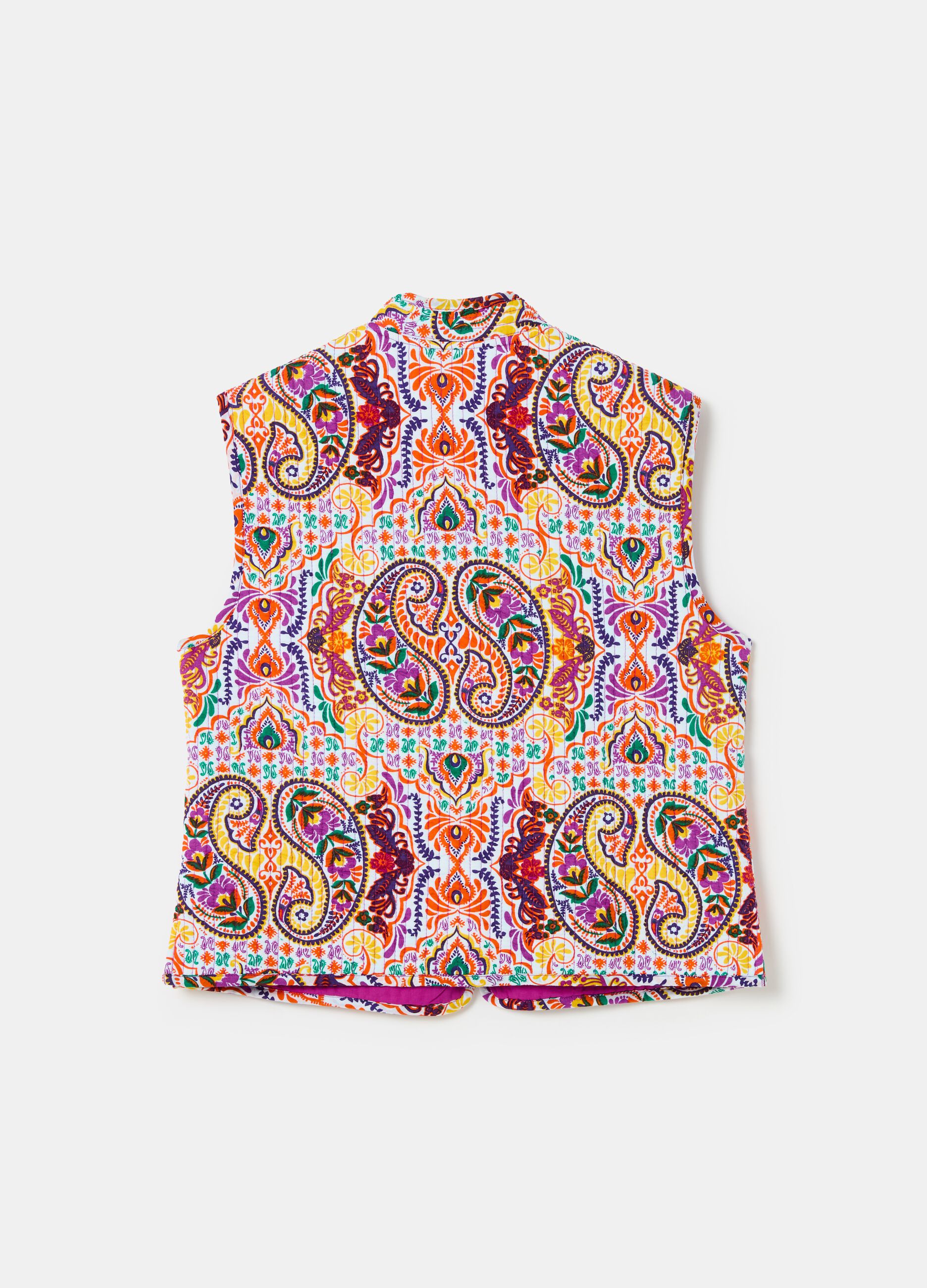 Chaleco guateado con estampado paisley_4