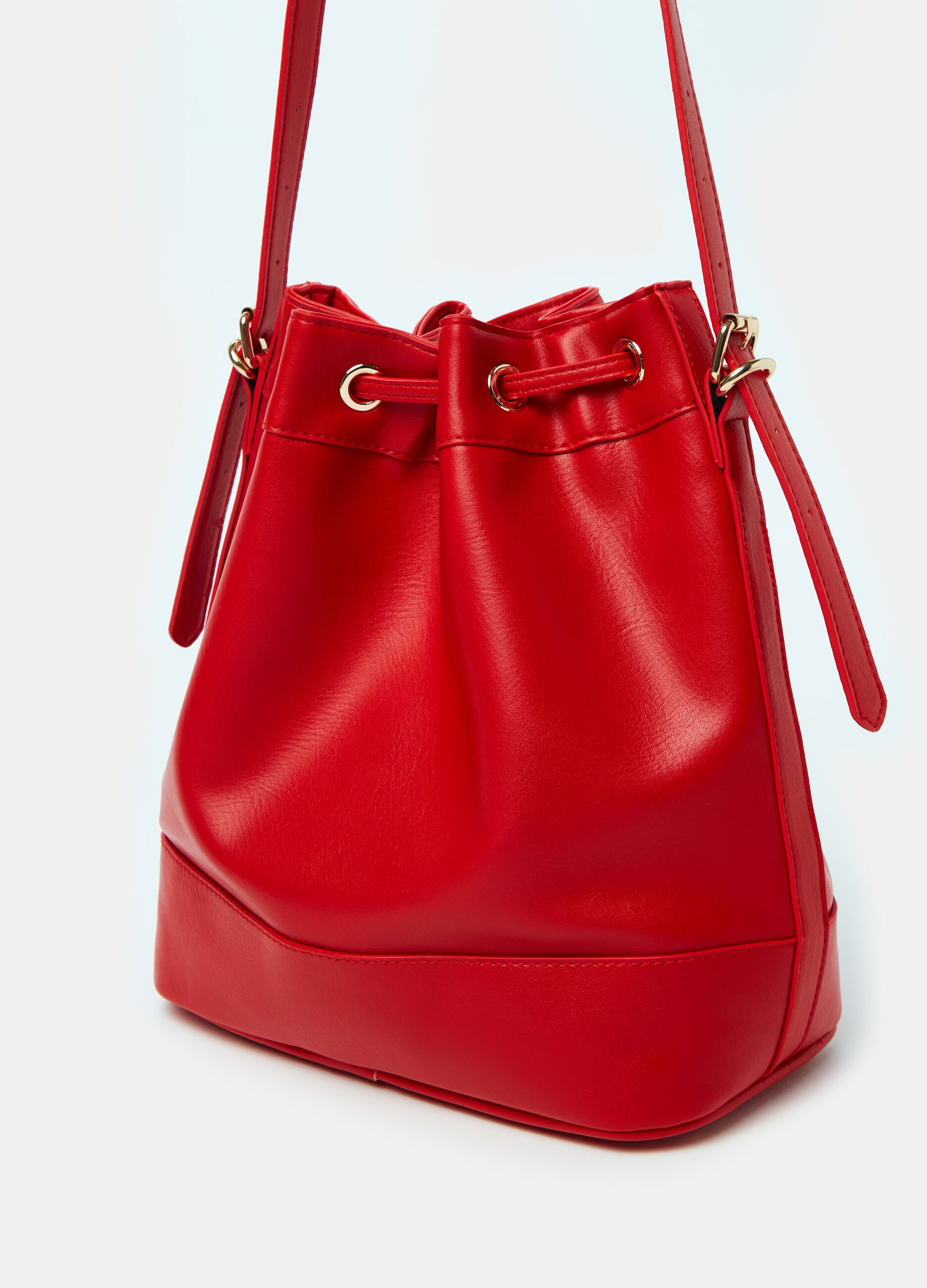 Bucket bag with shoulder strap