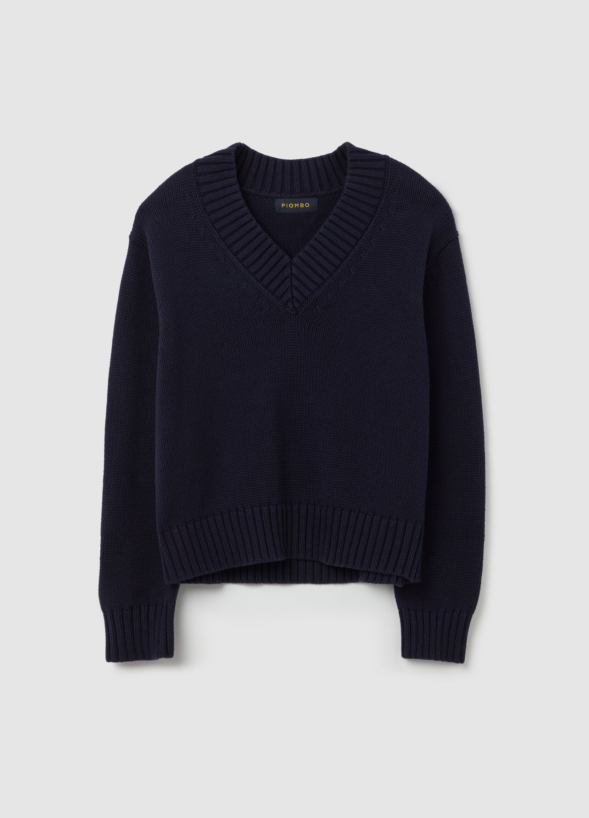 V-neck cotton pullover
