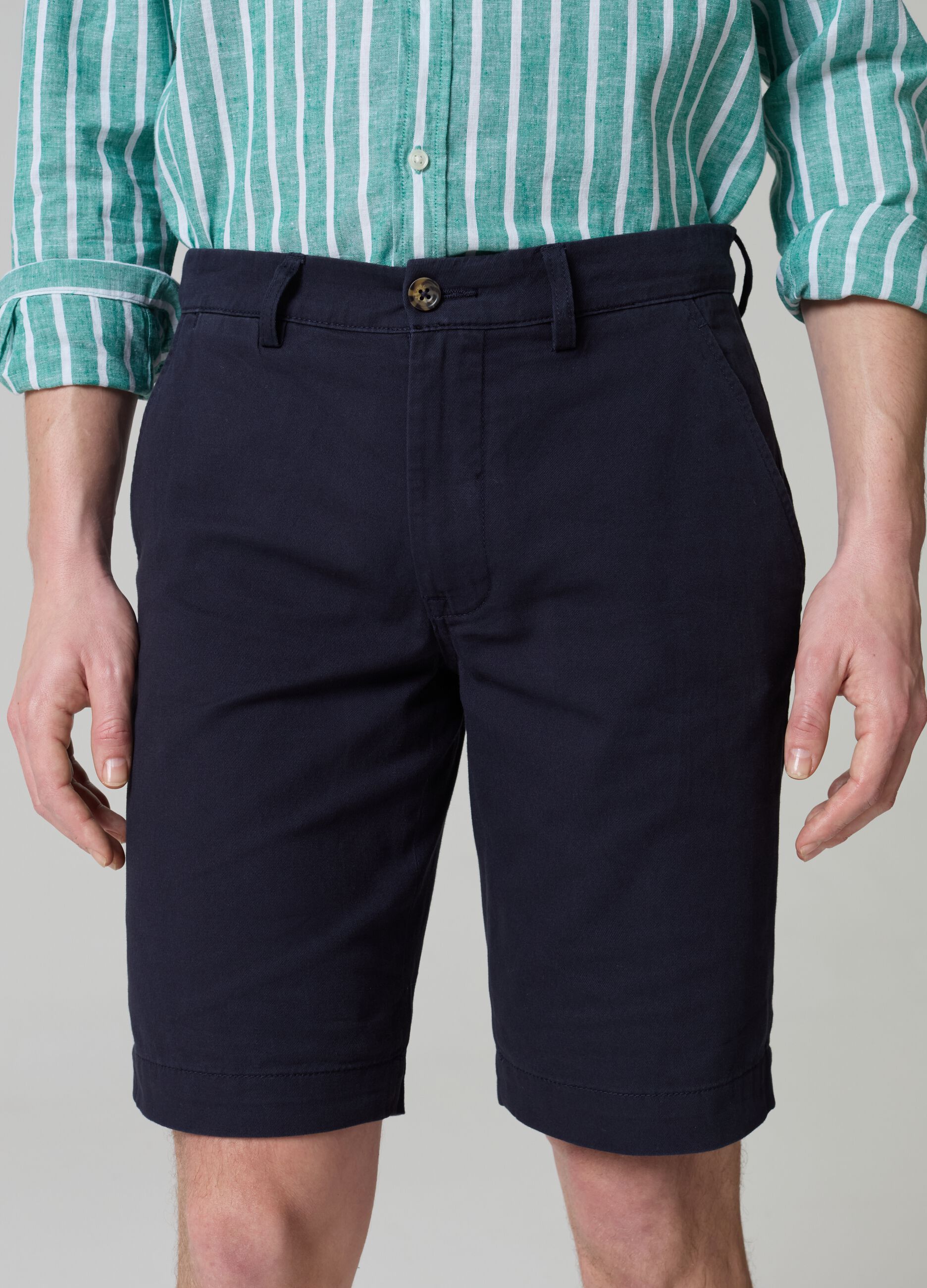 Chino Bermuda shorts in cotton_1