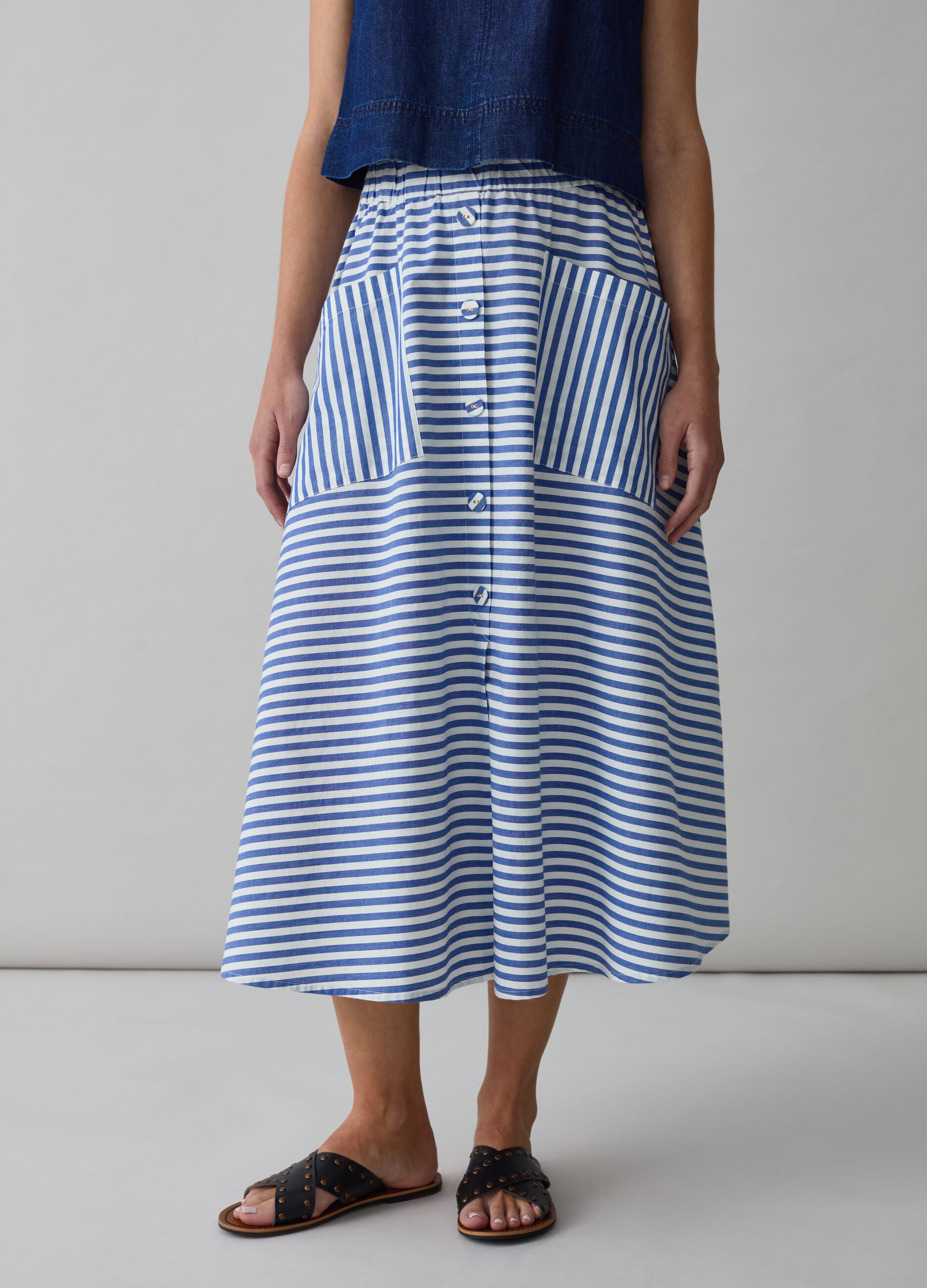Midi full skirt with striped print_1
