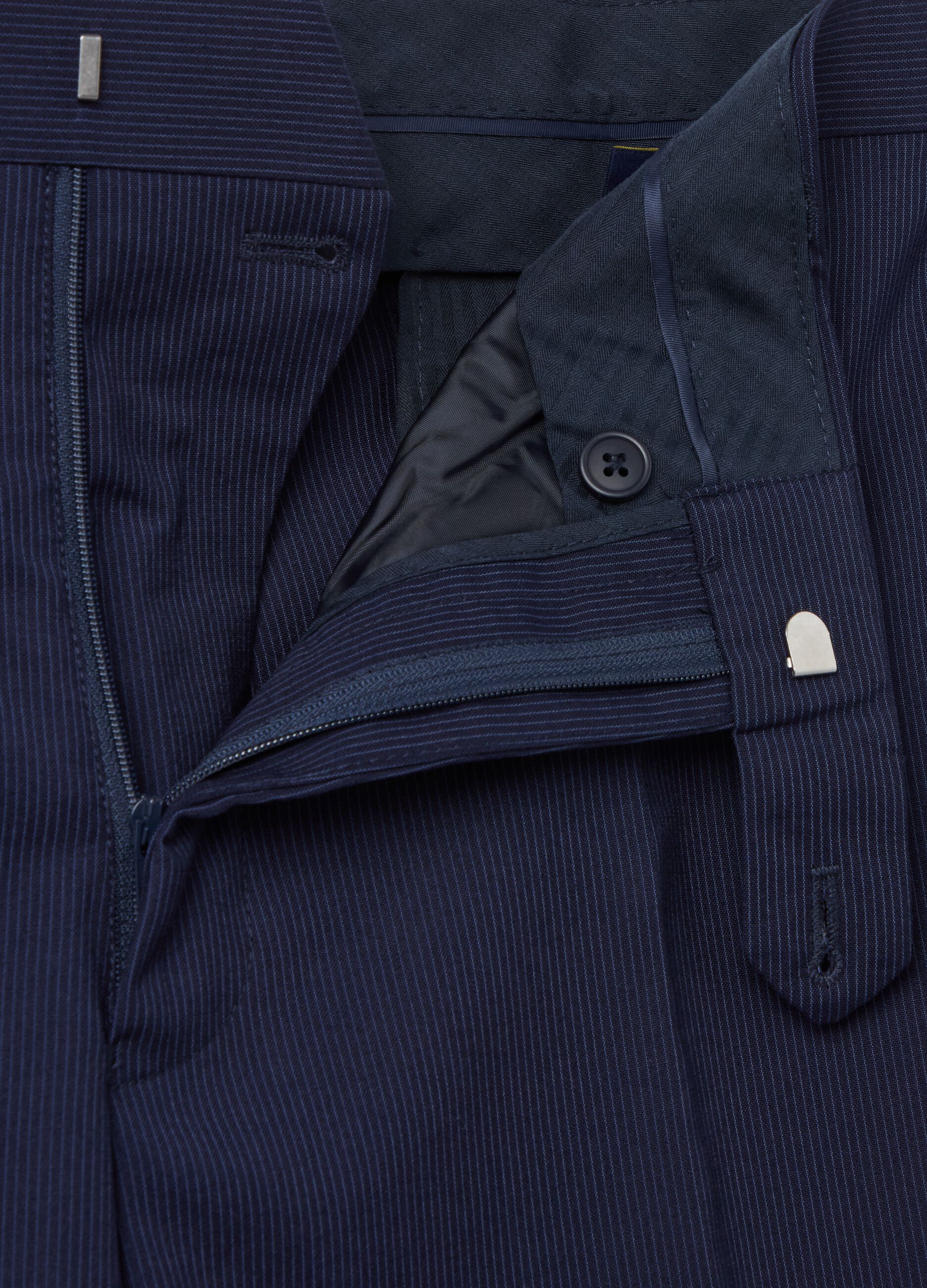 Regular-fit trousers in viscose blend