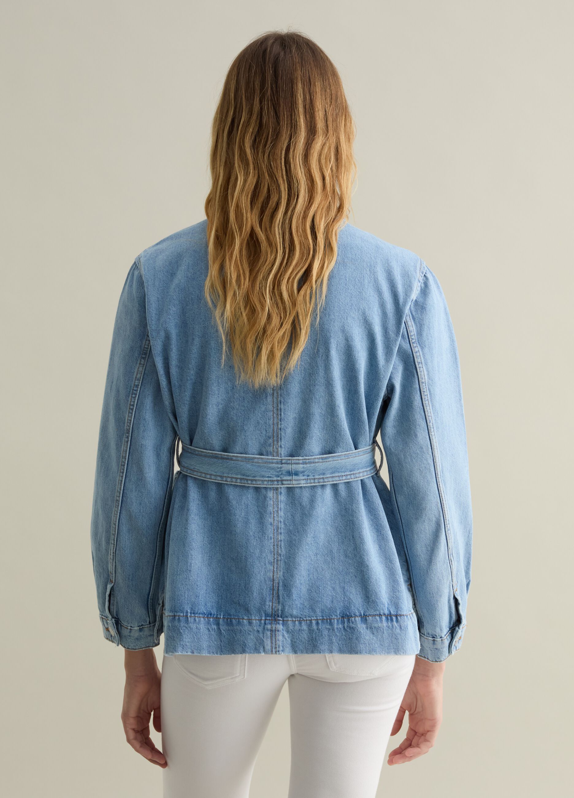 Sobrecamisa de denim con cinturón