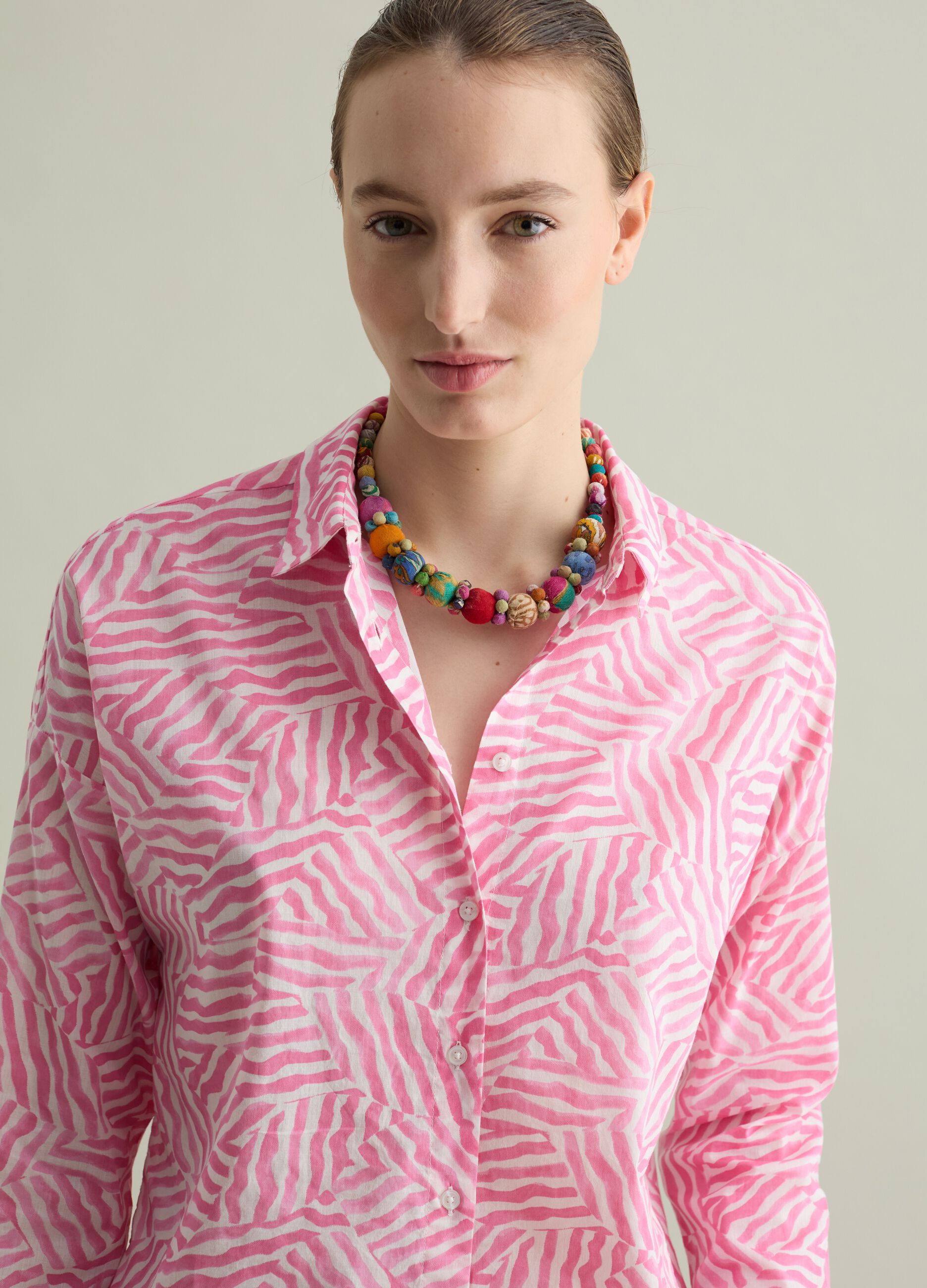 Cotton shirt with patterned print
