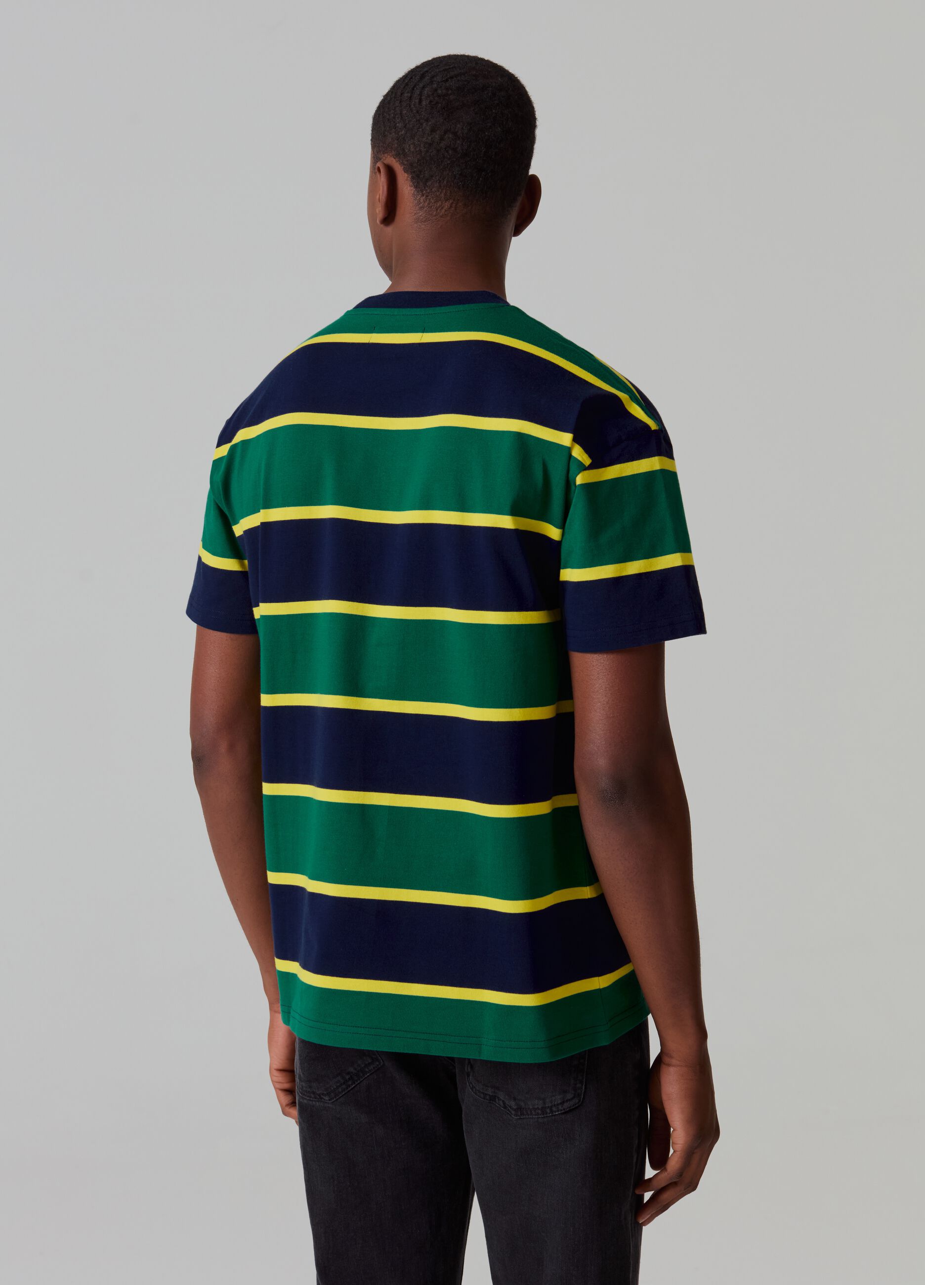 T-shirt with round neck and striped pattern_2