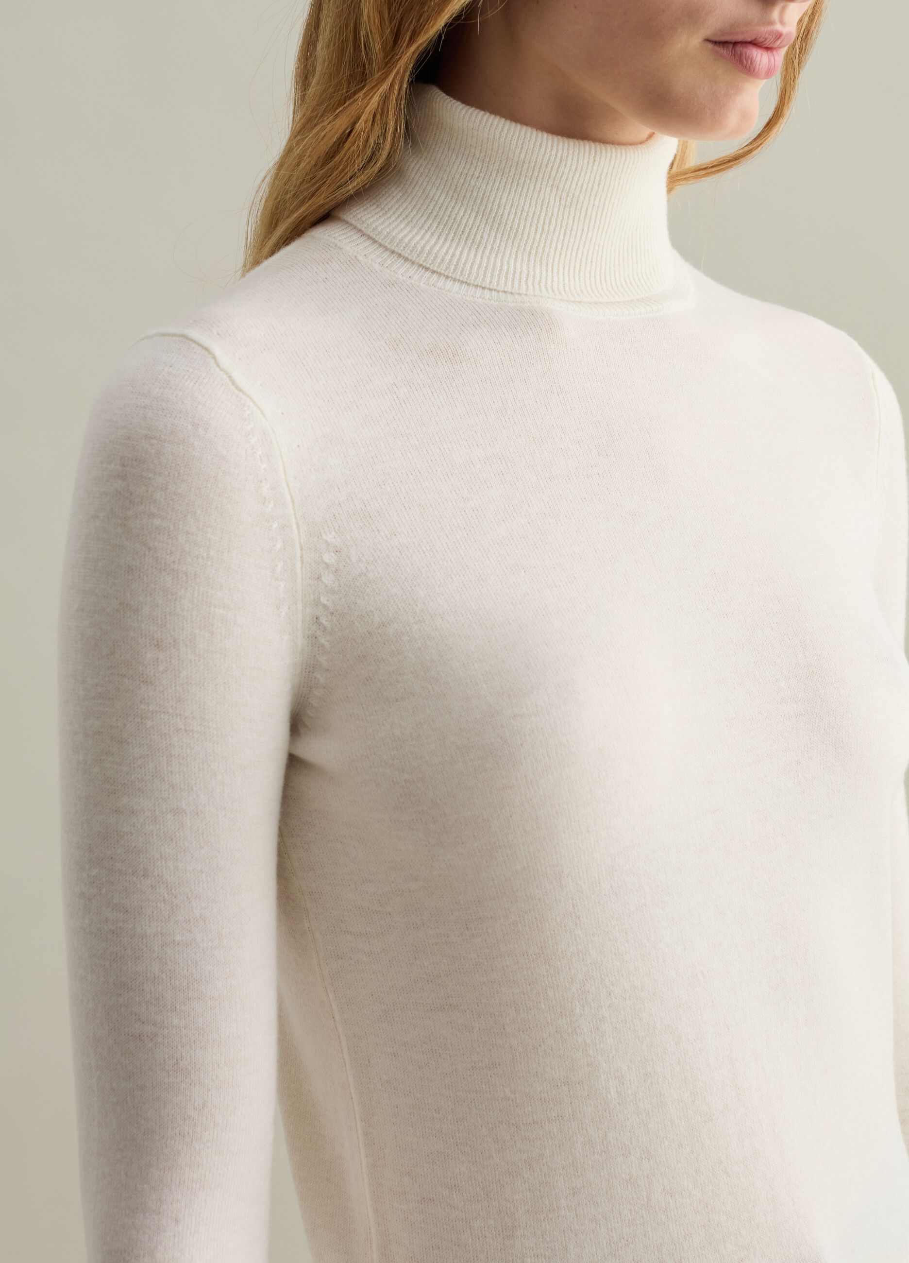 White wool turtleneck cheap