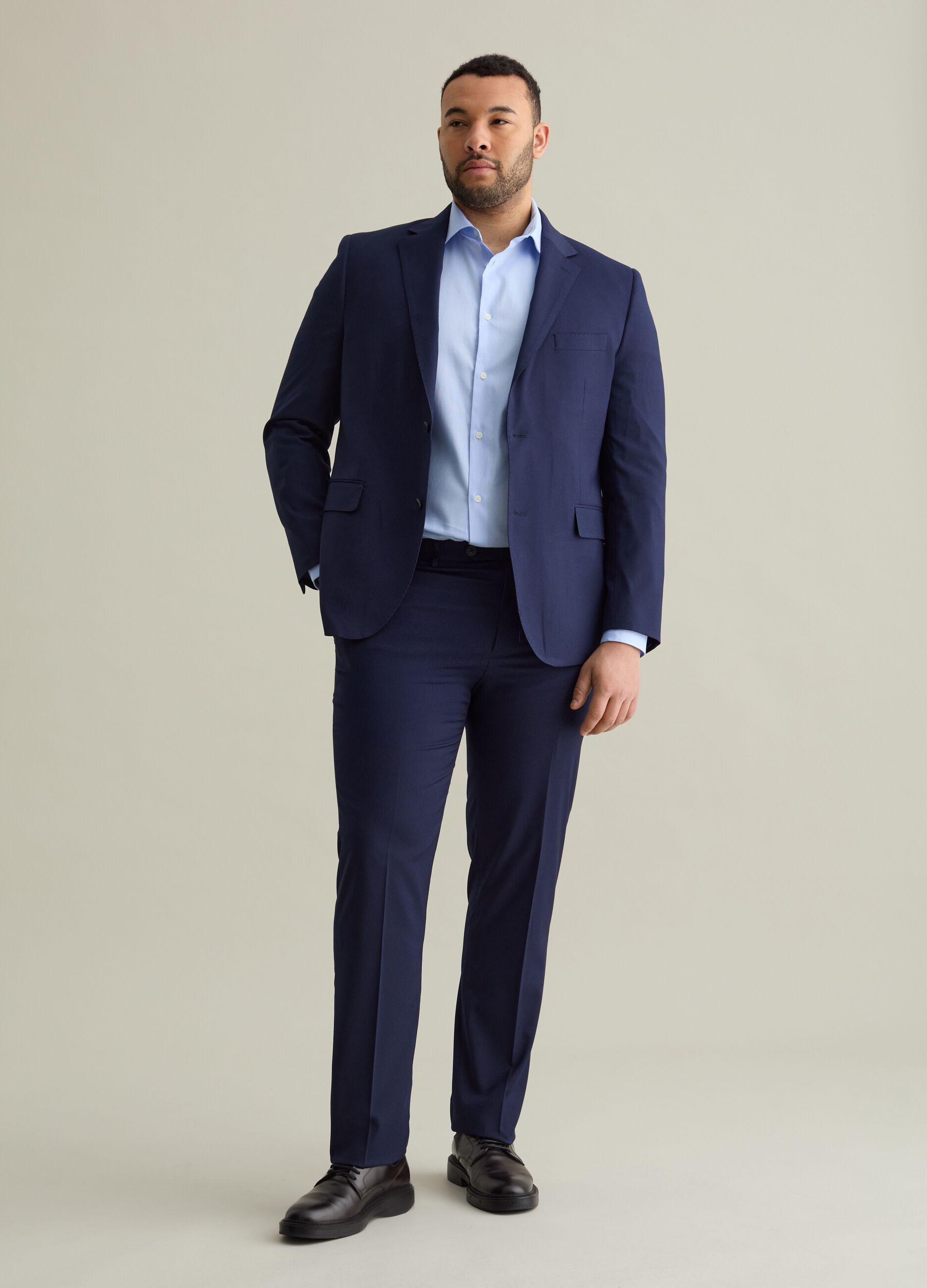 Regular-fit trousers in viscose blend
