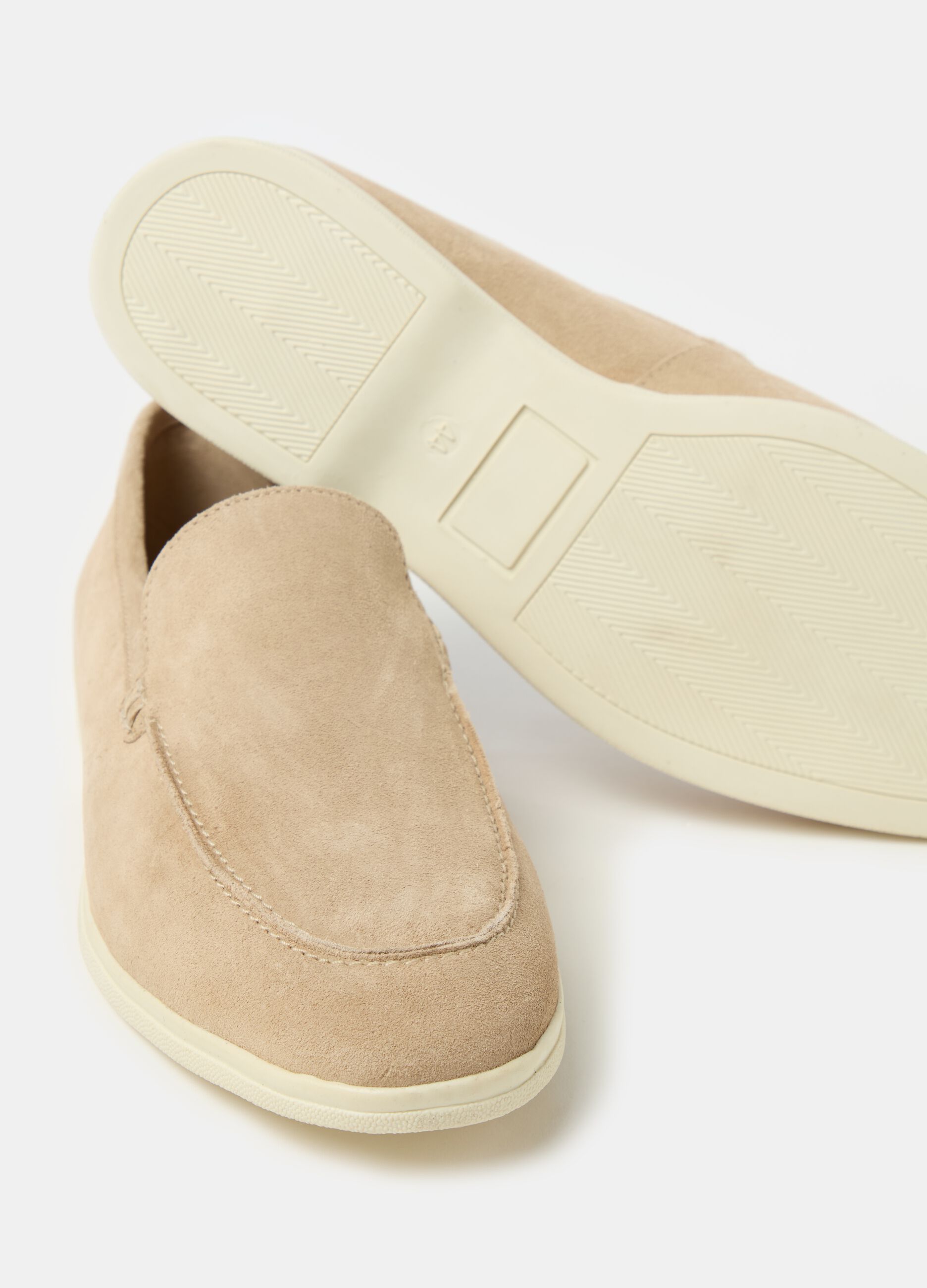 Contemporary suede moccasins_2