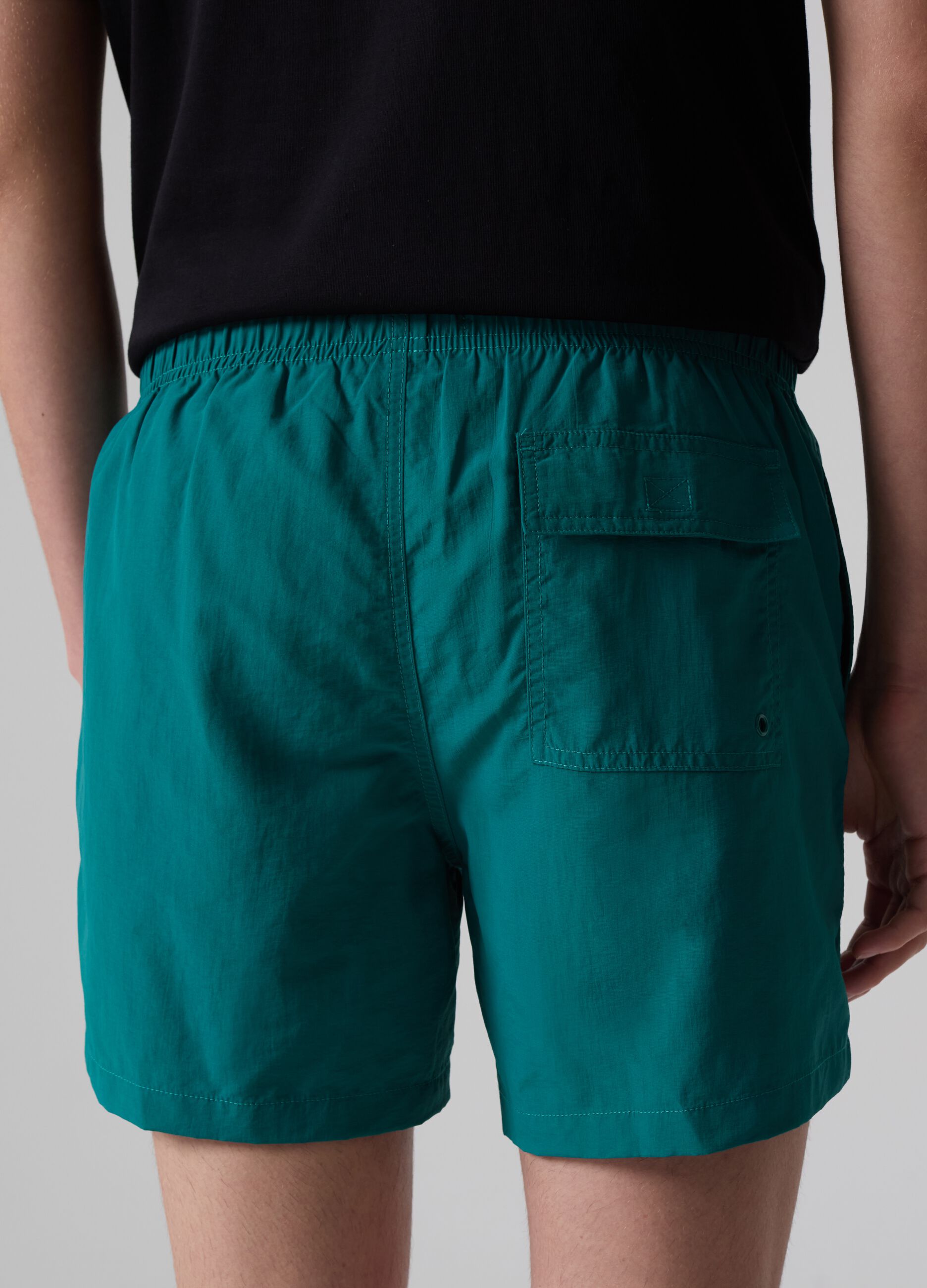 Bañador bermudas con cordón