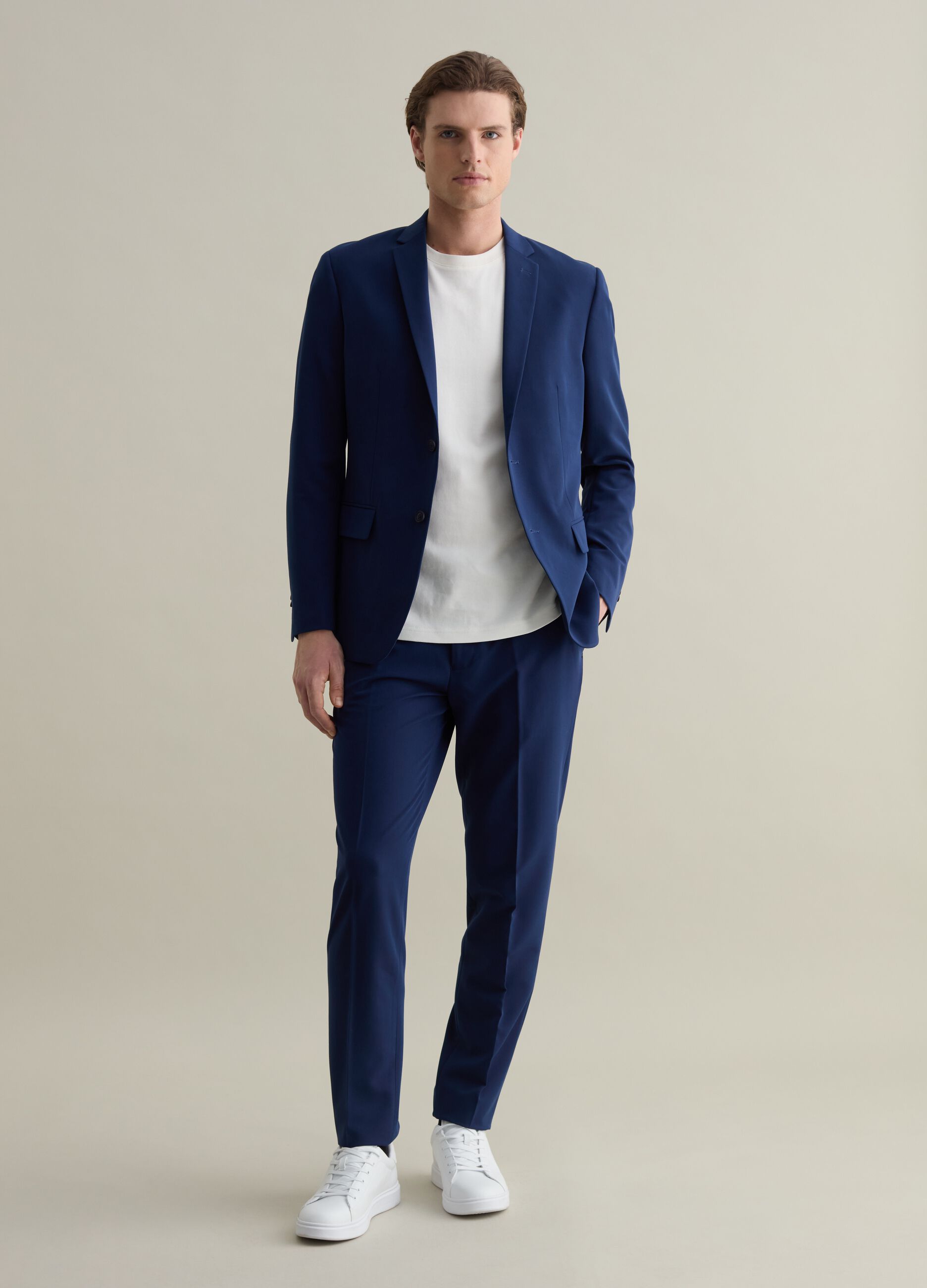 Slim-fit single-breasted blazer