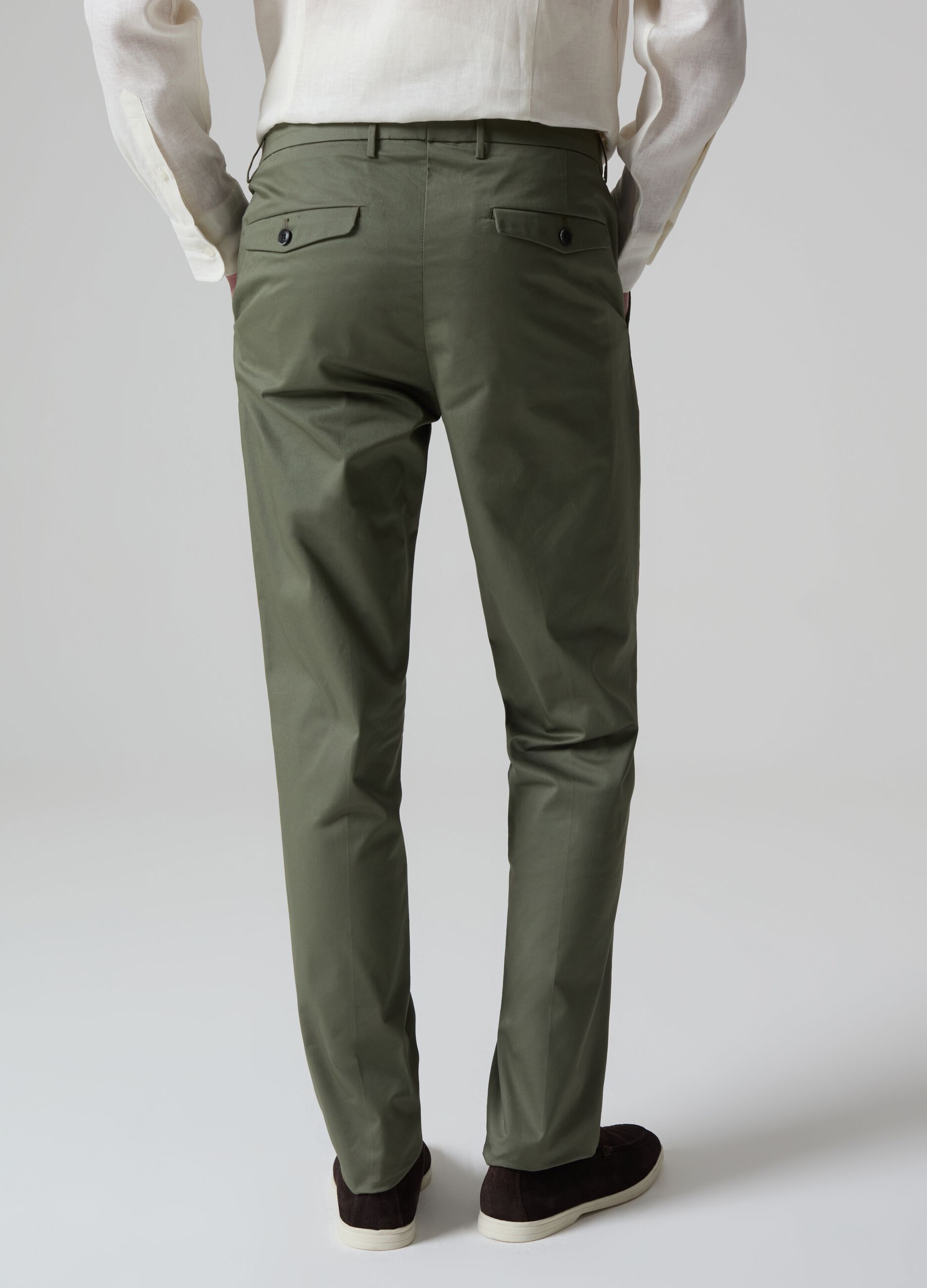 Contemporary chino trousers_2