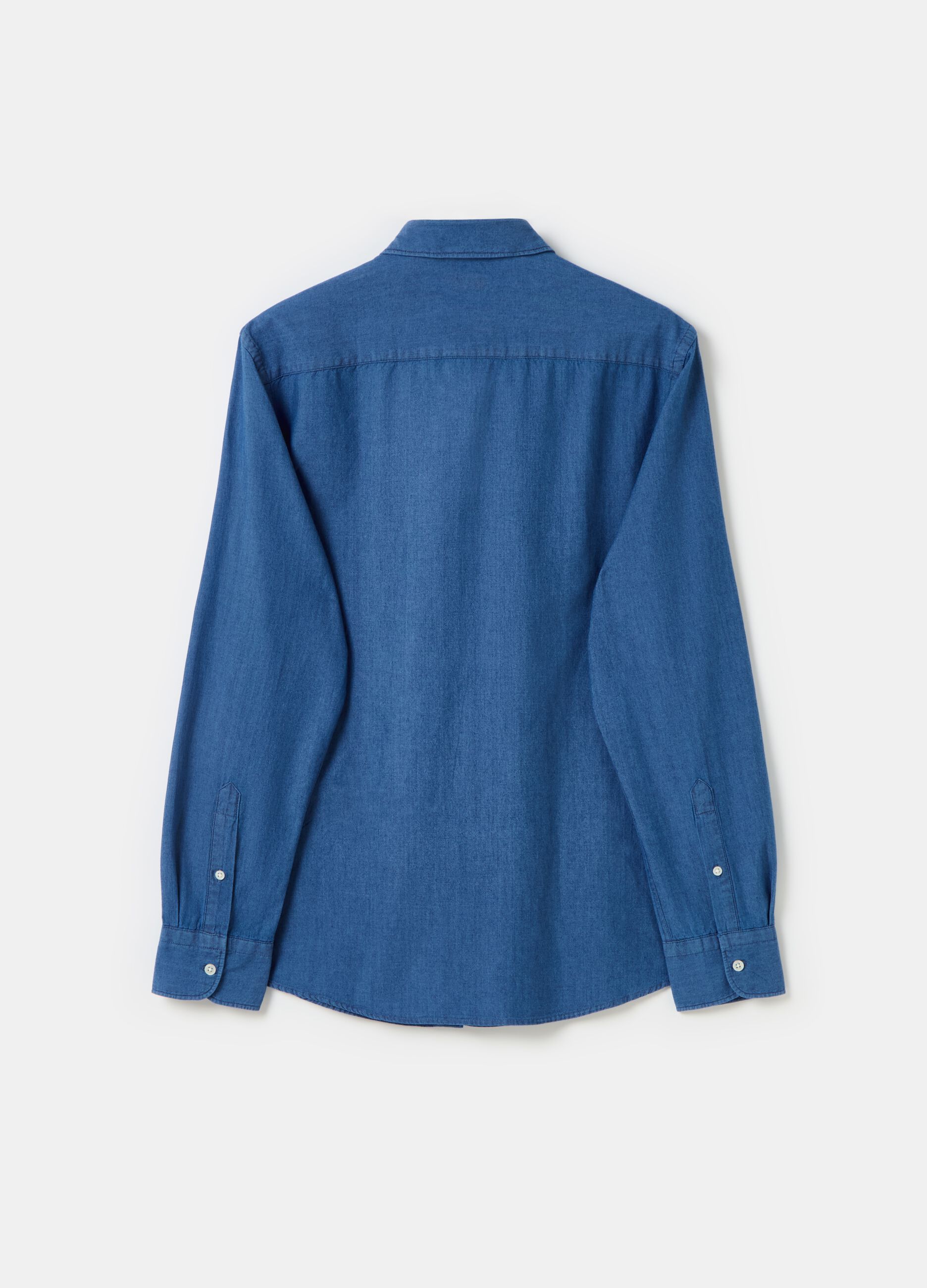 Contemporary chambray cotton shirt