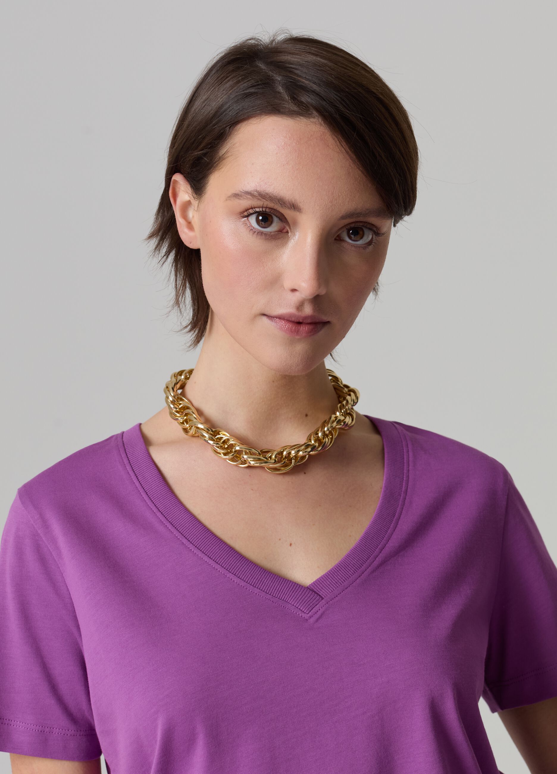 Cotton V-neck T-shirt_0