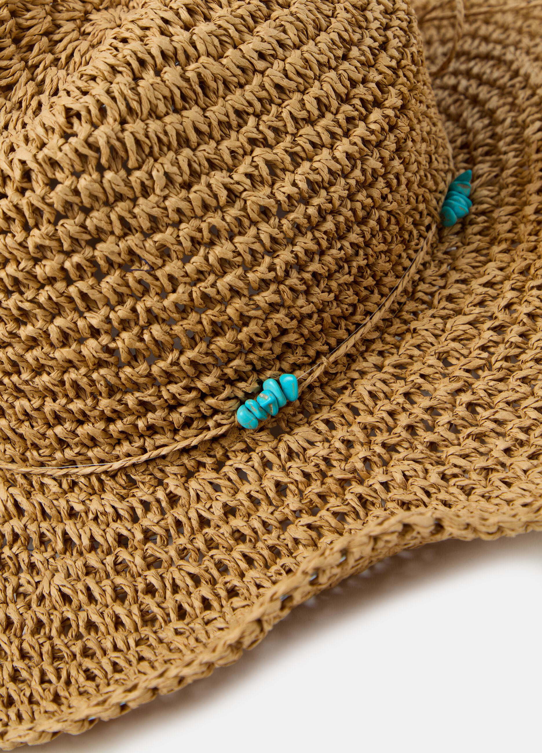 Straw hat with stones_2