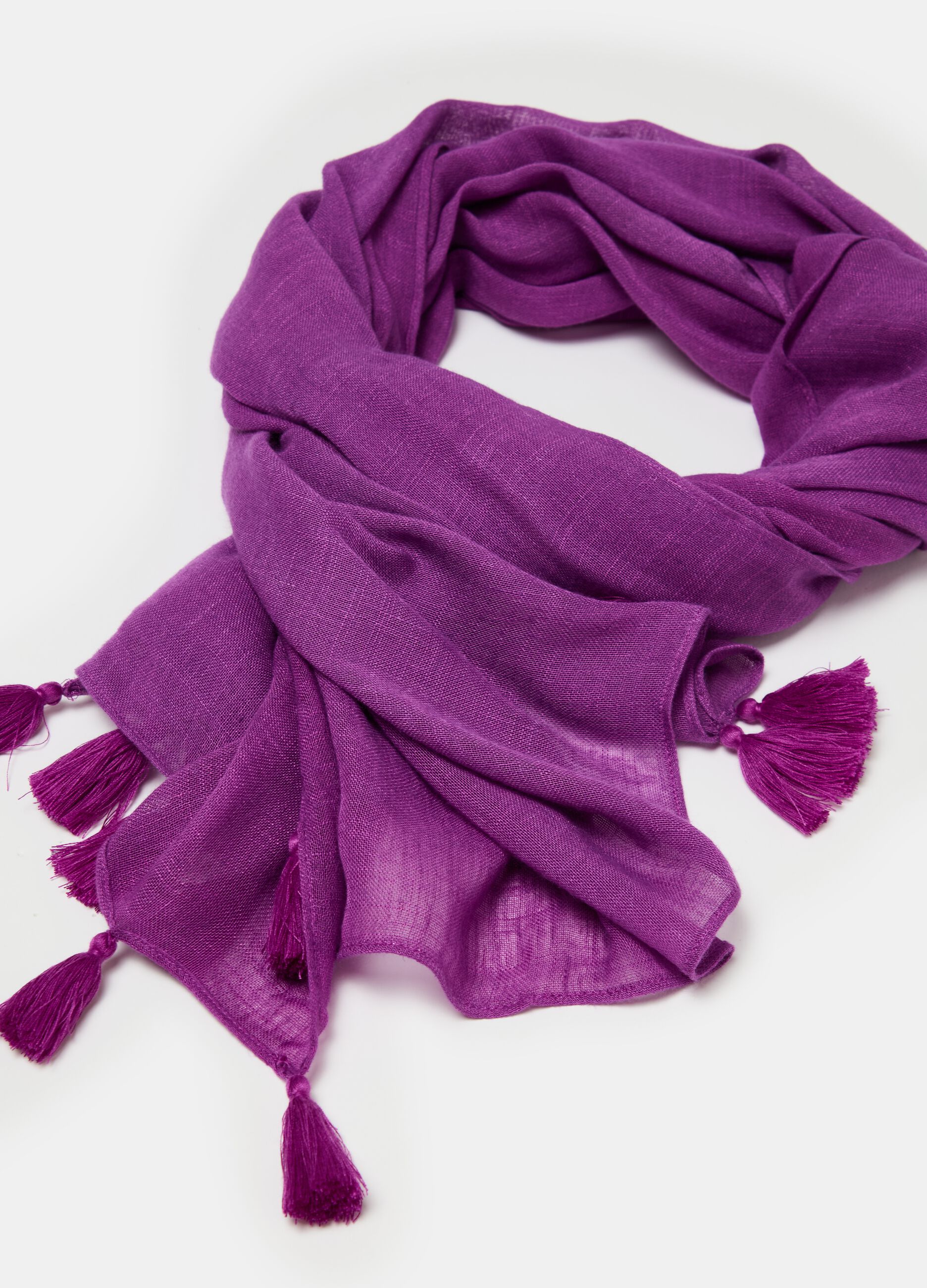 Viscose and linen scarf with tassels