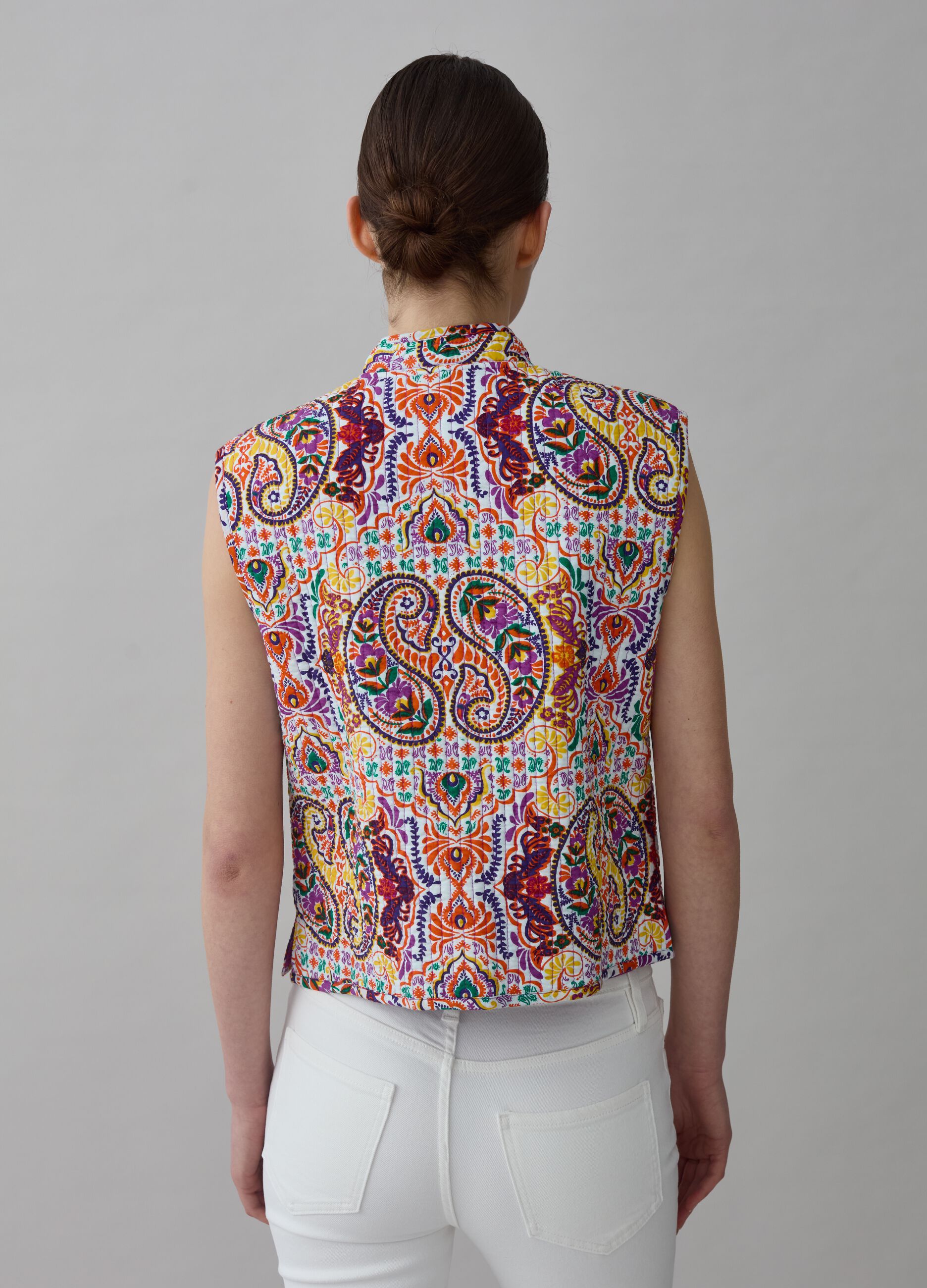 Chaleco guateado con estampado paisley_2